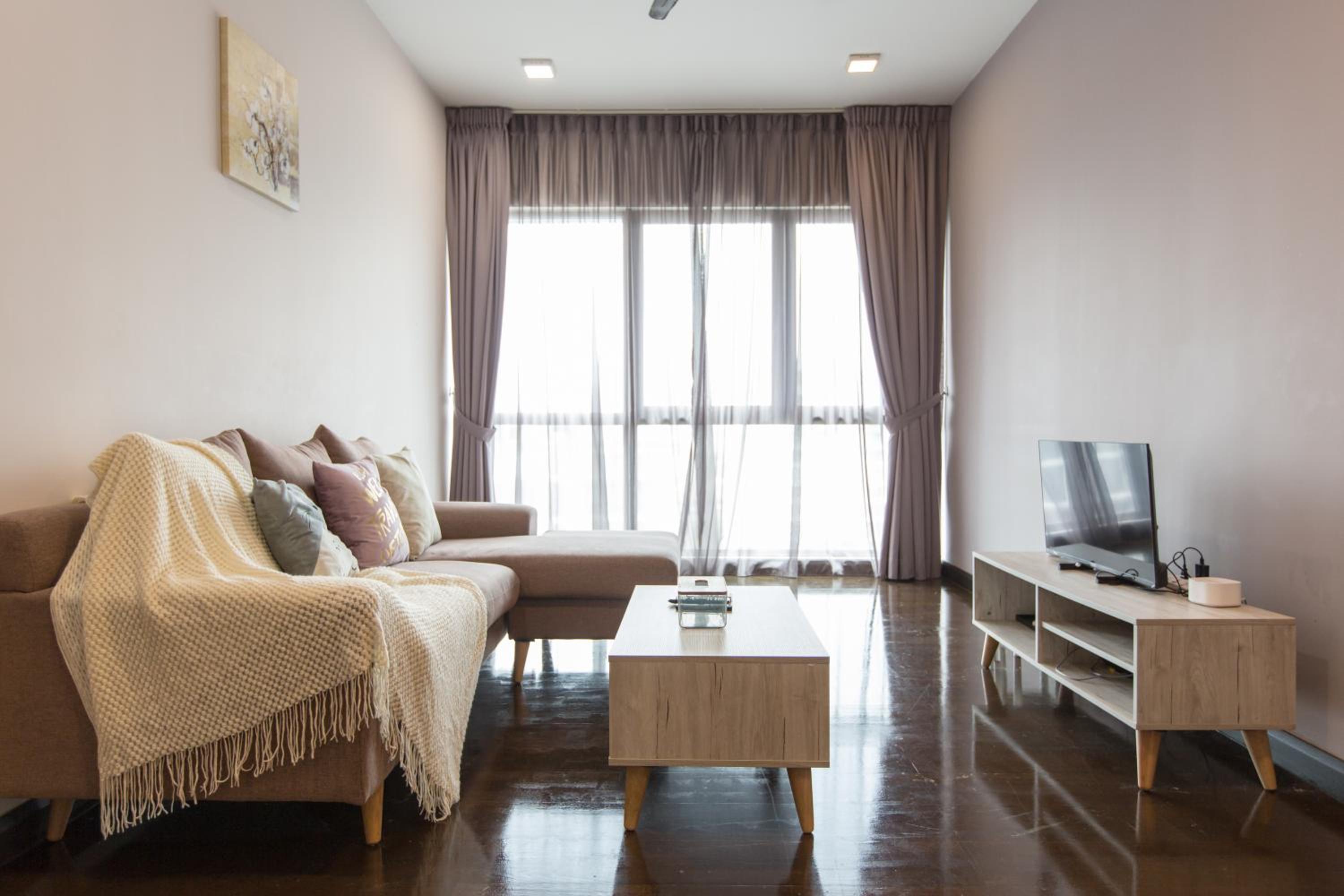 V Residence at Sunway Velocity by MY TRIP & MY STAY