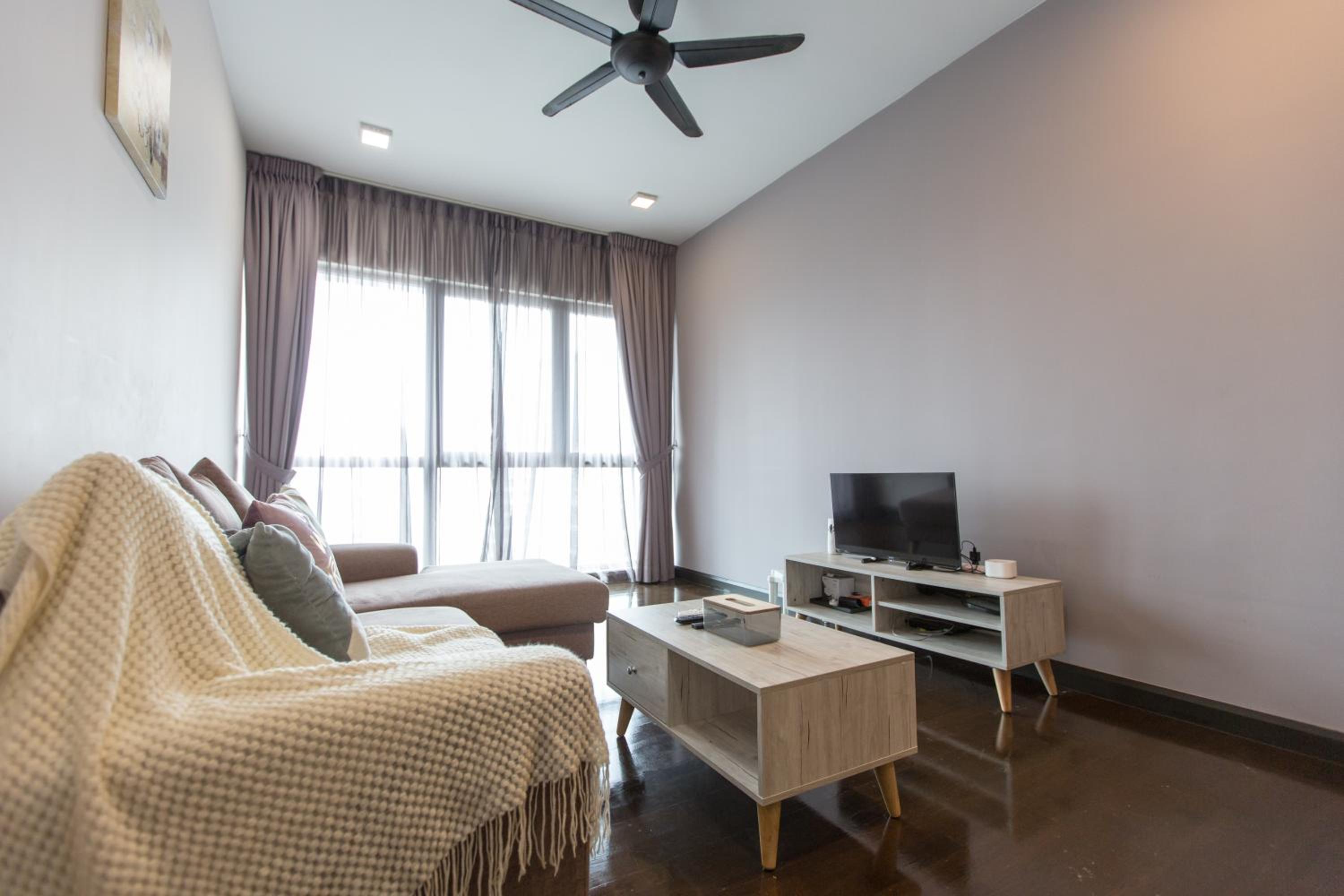 V Residence at Sunway Velocity by MY TRIP & MY STAY