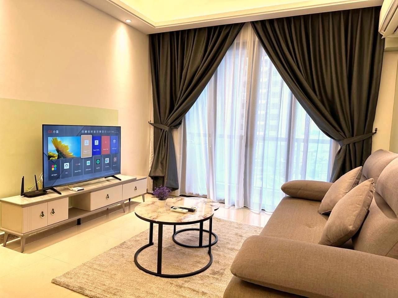 R&F Princess Cove JB Apartment Suites By SC Homestay