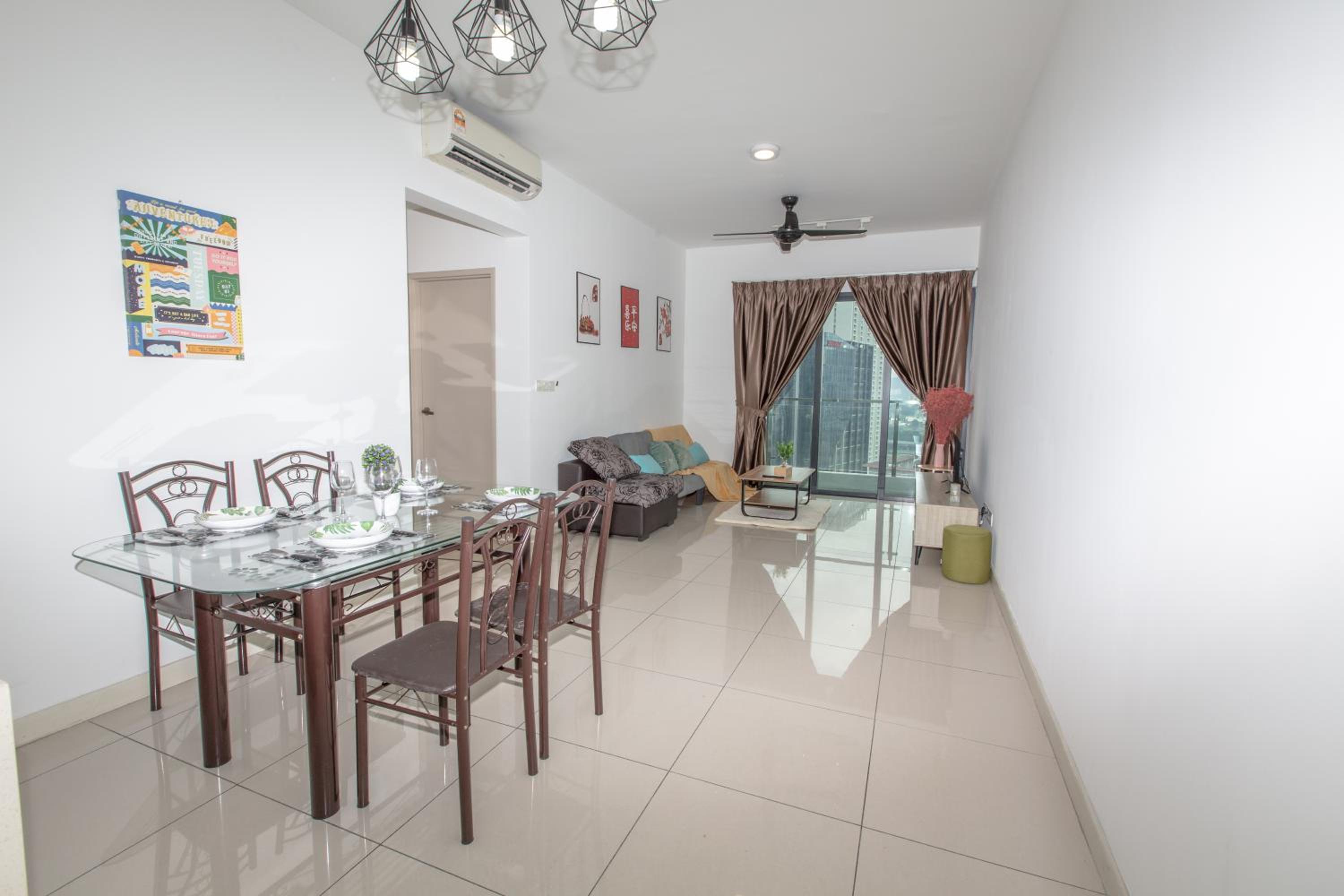 V Residence at Sunway Velocity by MY TRIP & MY STAY