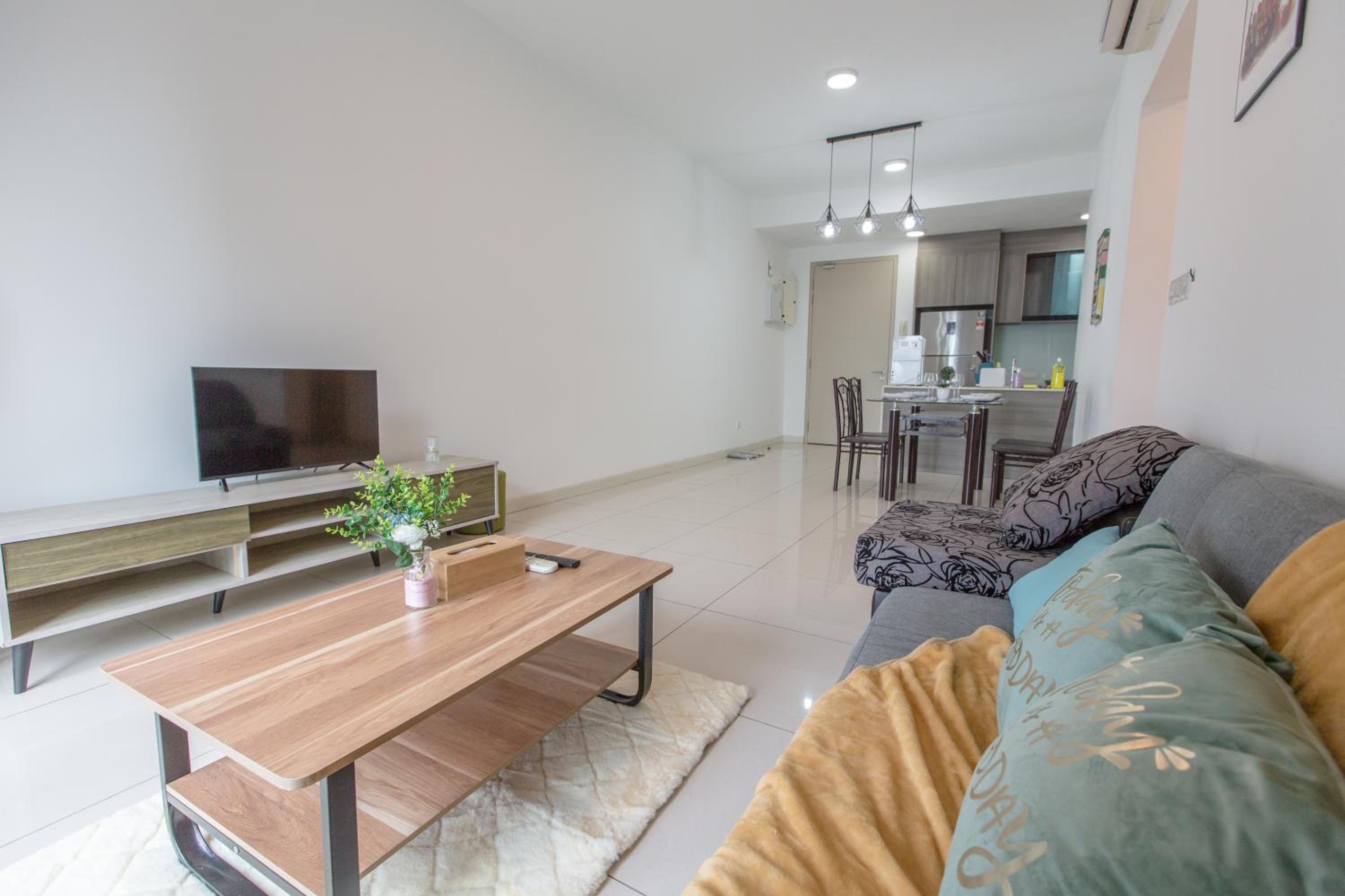 V Residence at Sunway Velocity by MY TRIP & MY STAY