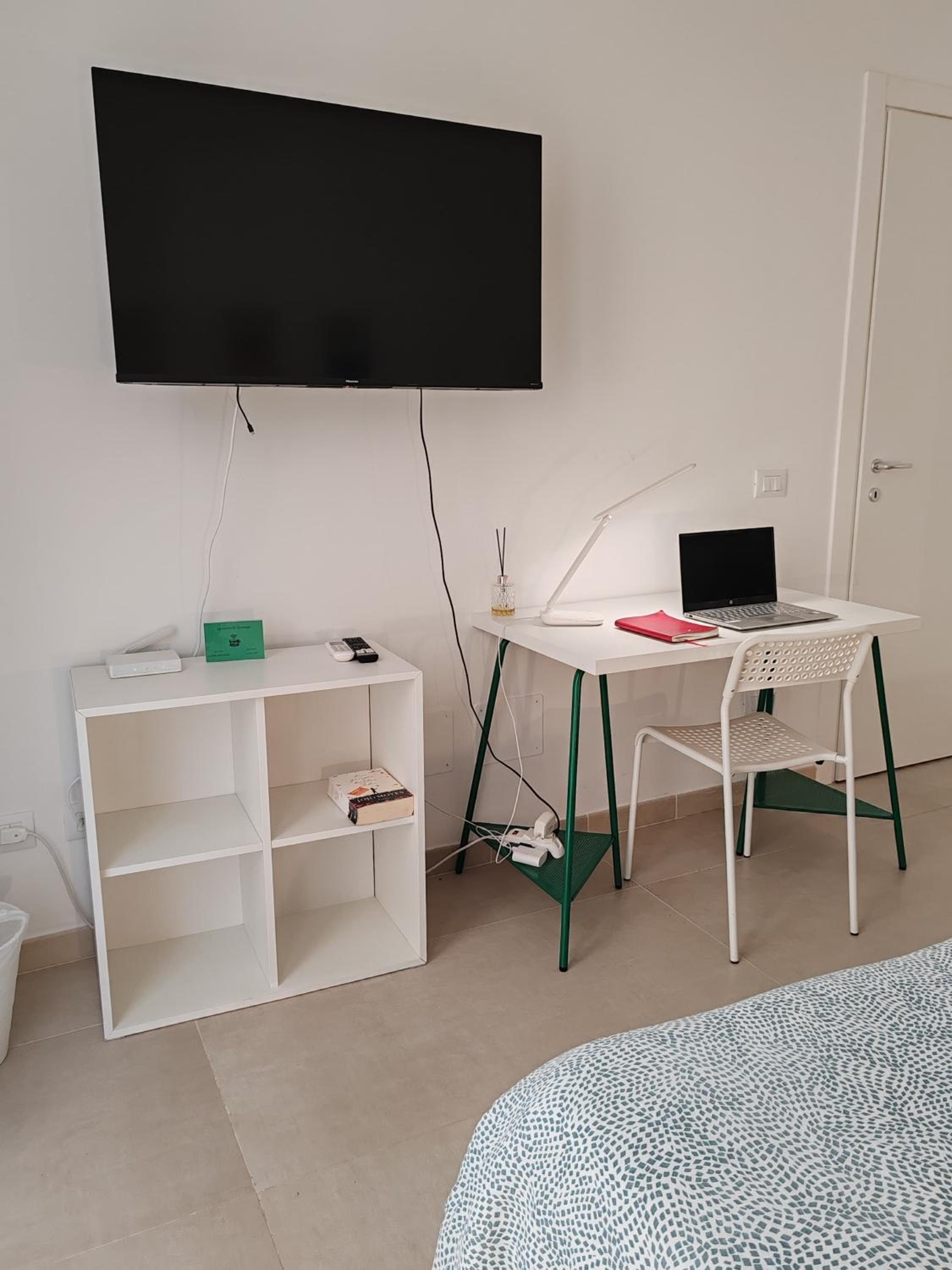 Photo 18