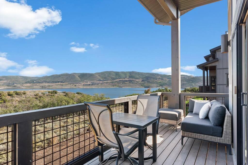 New East Deer Valley, 1 min, 994 New luxury 5br Twin House, Hot Tub, Lake view, Park City 10 min view 5