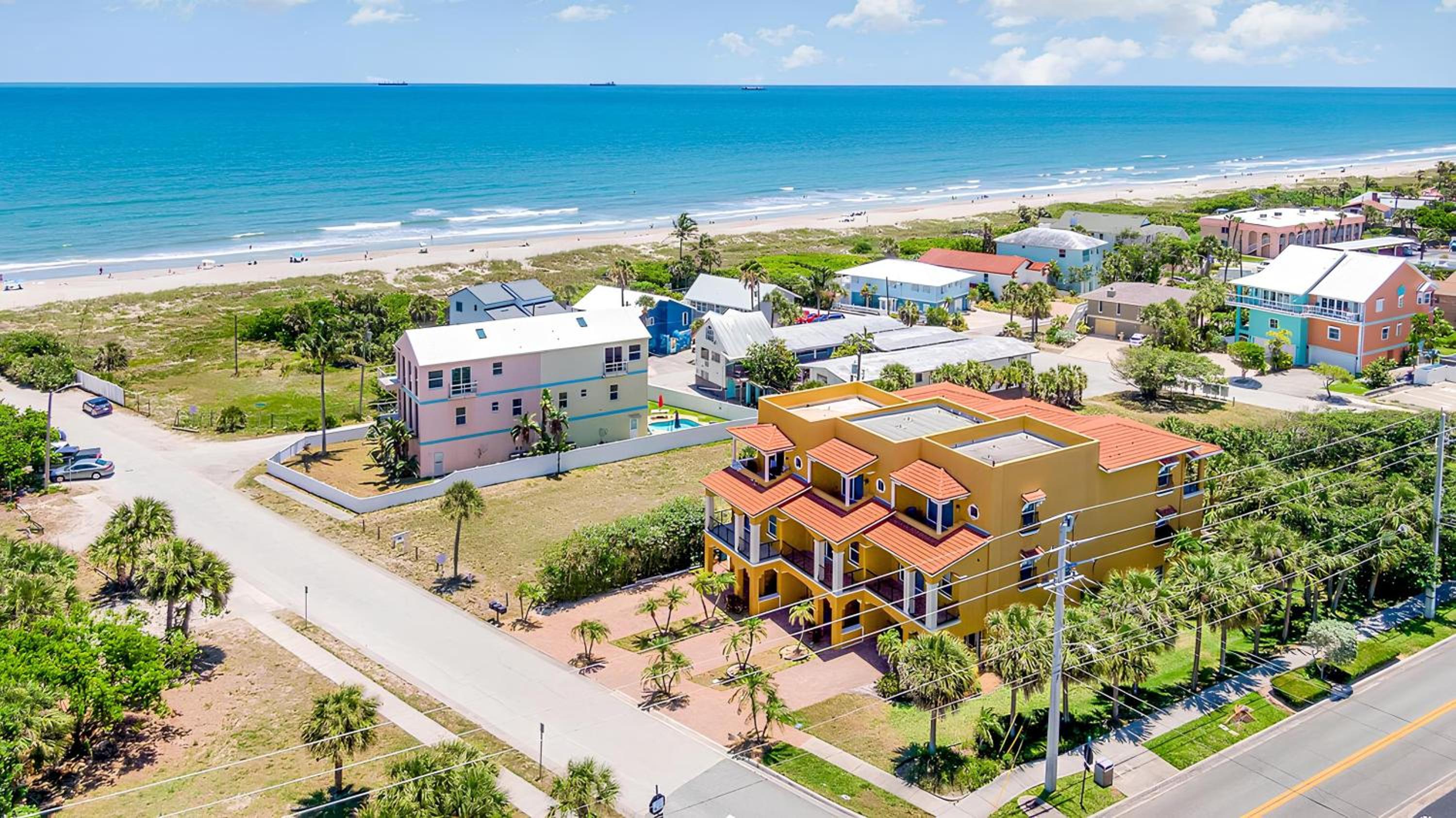 Titusville Vacations - the Cape House - Property Image 1