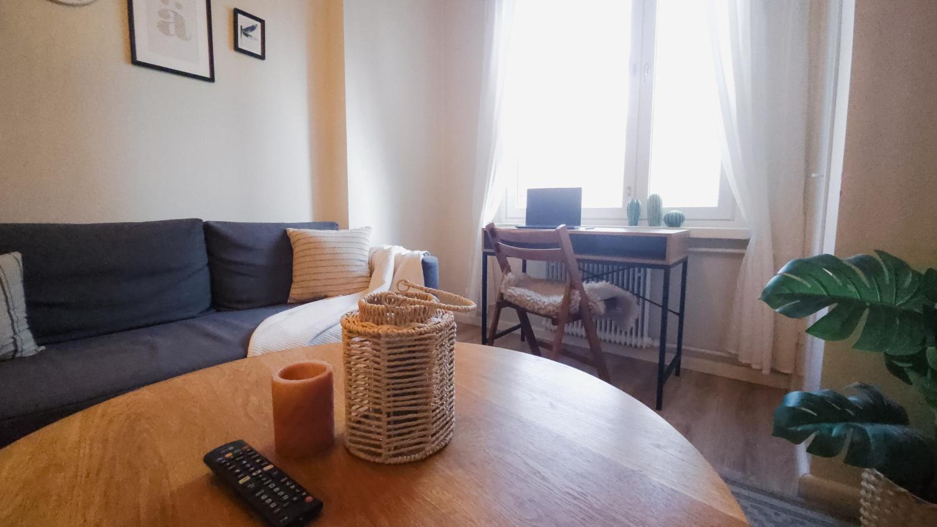 GuestFirst- Modern Boho Charm in Kallio Helsinki Center