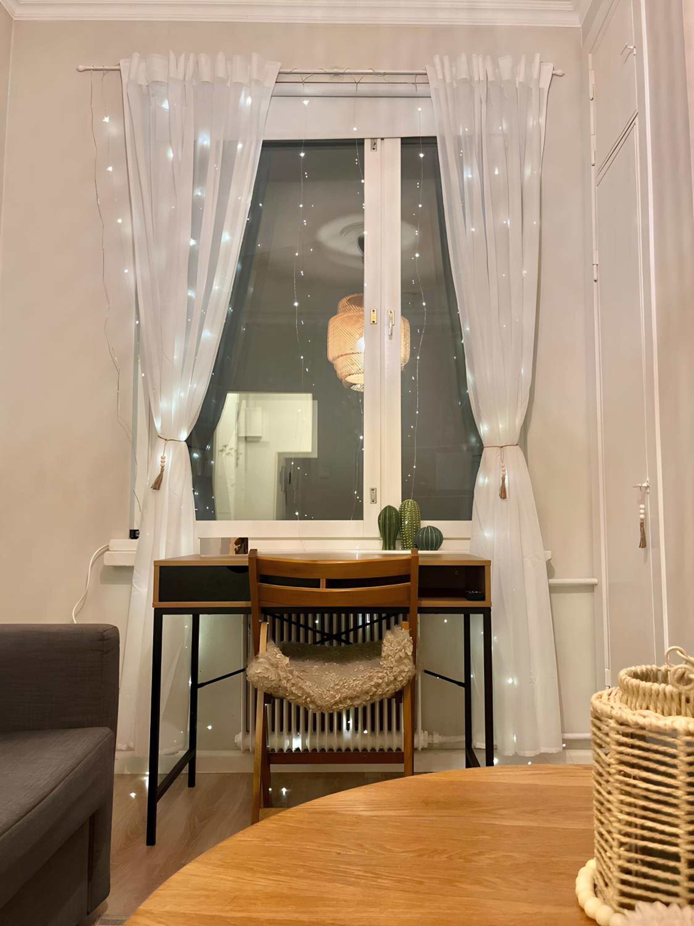 GuestFirst- Modern Boho Charm in Kallio Helsinki Center