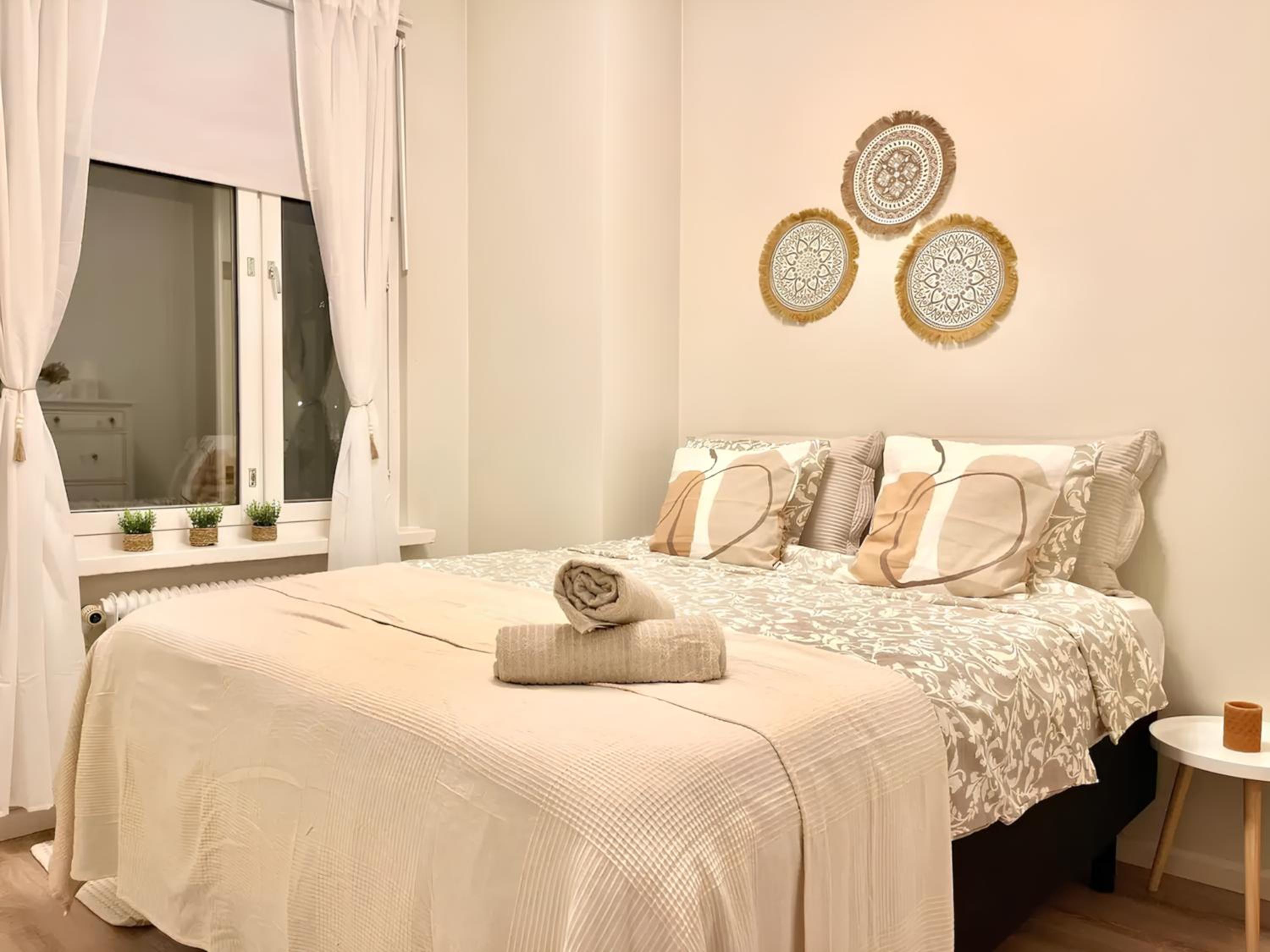 GuestFirst- Modern Boho Charm in Kallio Helsinki Center