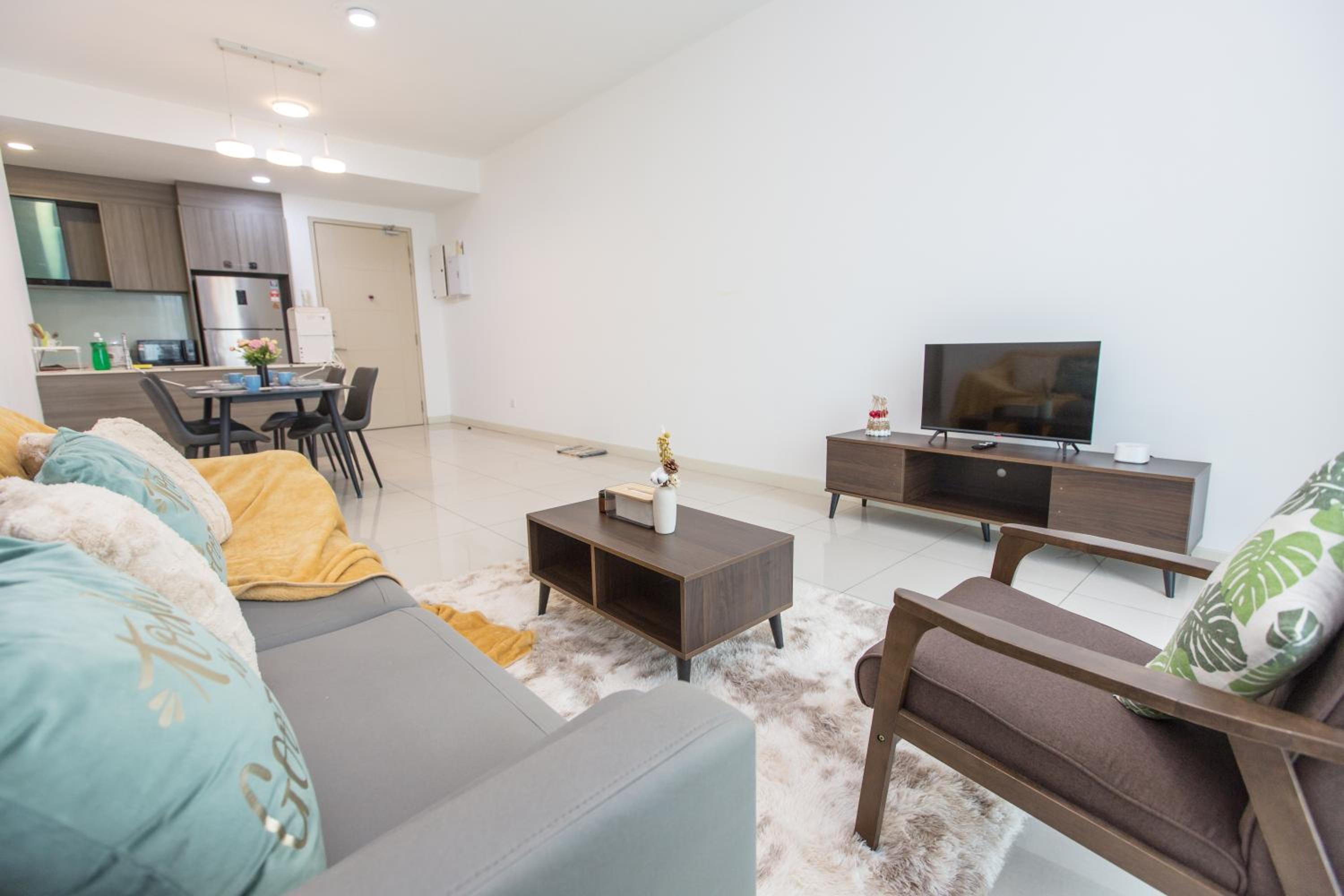 V Residence at Sunway Velocity by MY TRIP & MY STAY