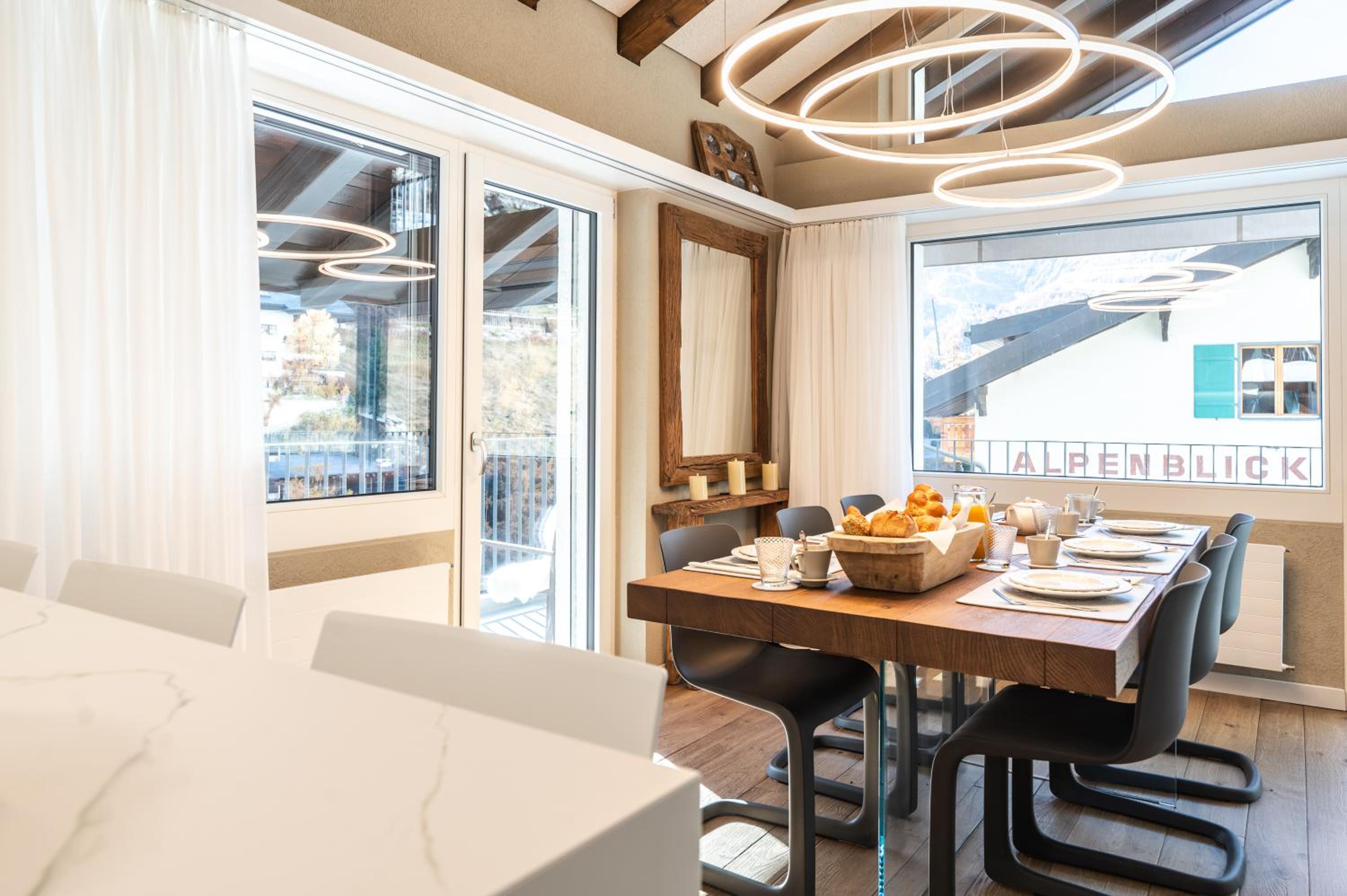 Elfi - luxury mountain bijou by Inspiringplaces Zermatt