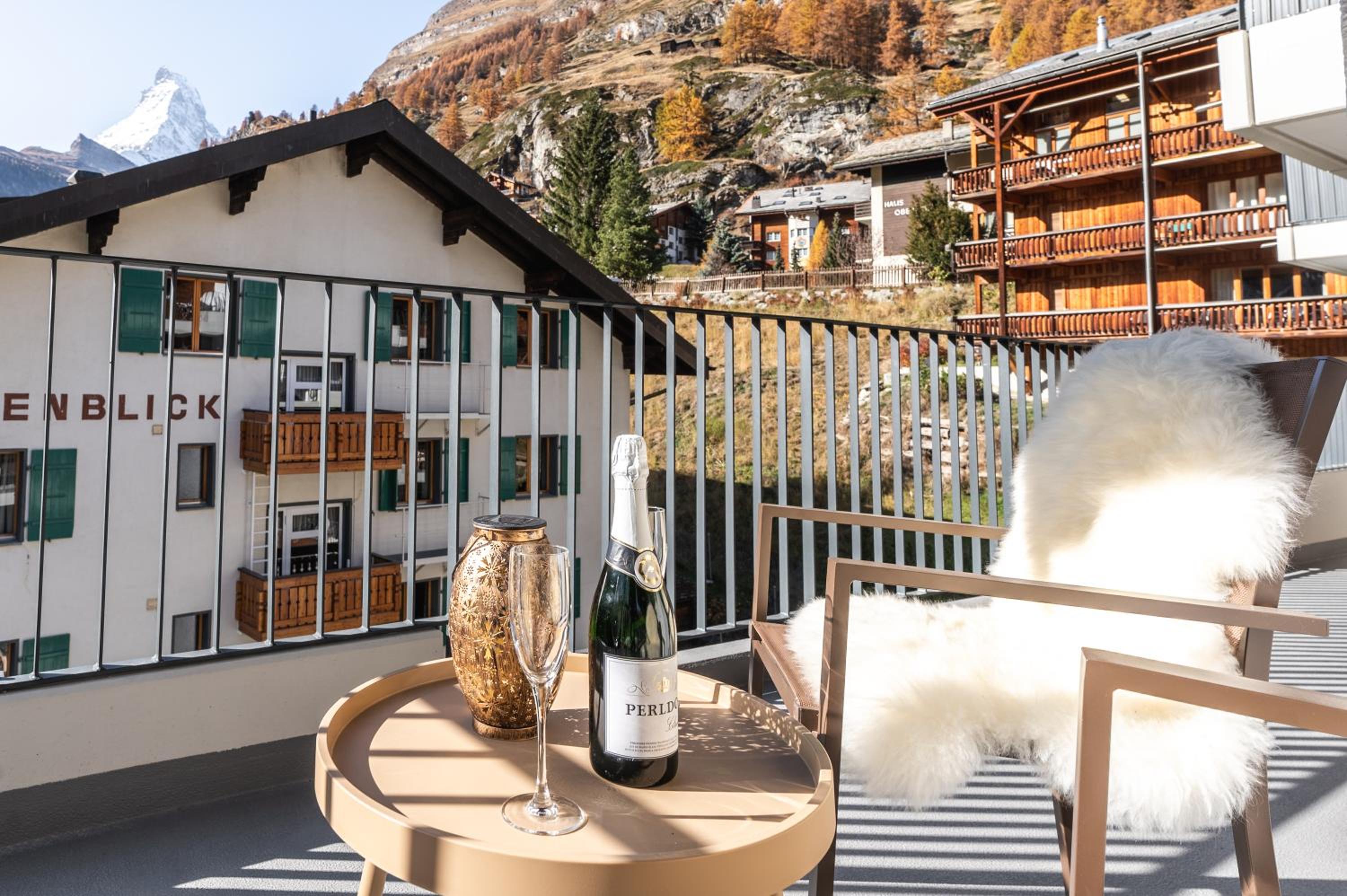 Elfi - luxury mountain bijou by Inspiringplaces Zermatt