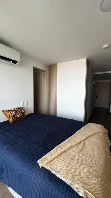 HB-506 Cozy Loft Top view of cali- W Parking AC