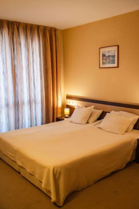 Apartment Dream Bansko- 5 min walk to Gondola