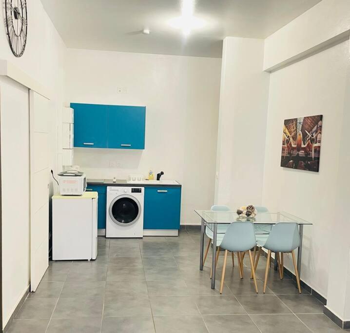 Studio 7 centre ville Cayenne view 4