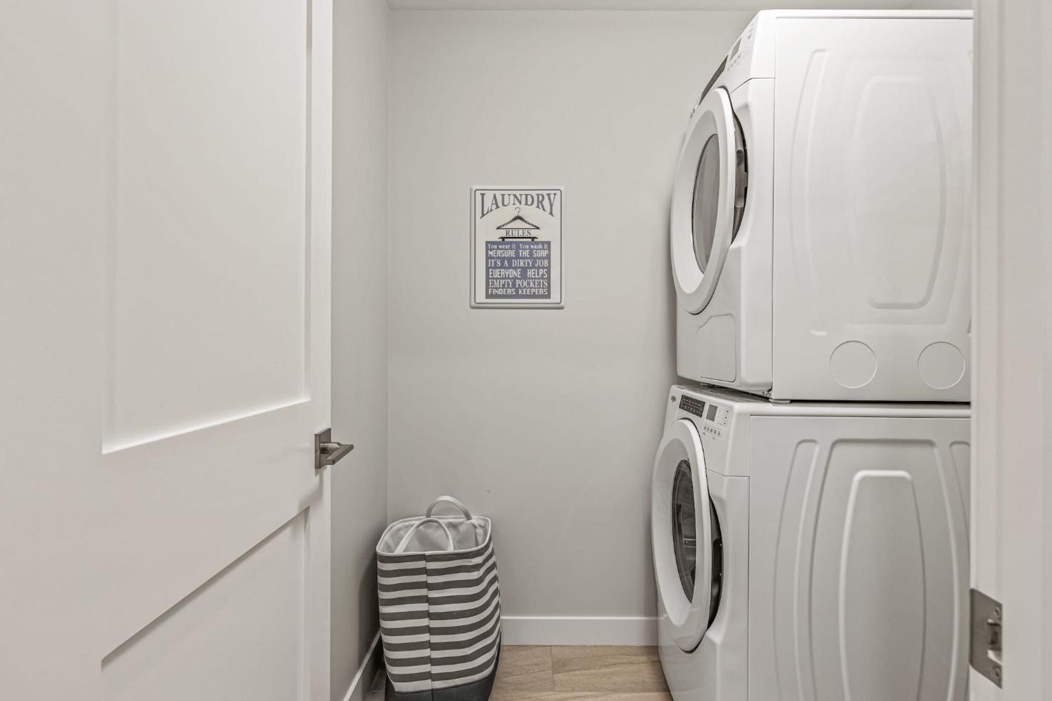 Elevated Mountain Living 2BD Spring Creek Unit