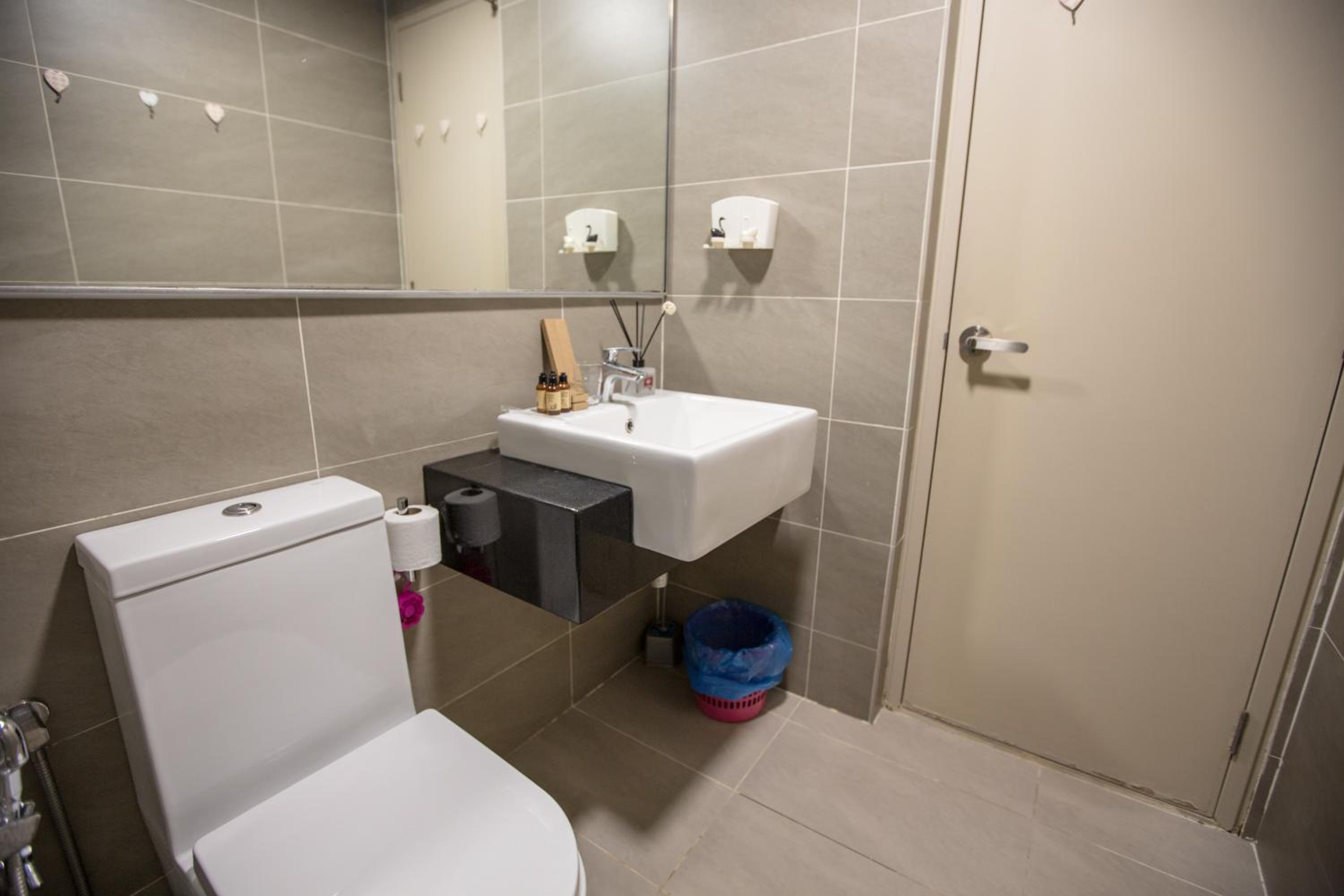 V Residence at Sunway Velocity by MY TRIP & MY STAY