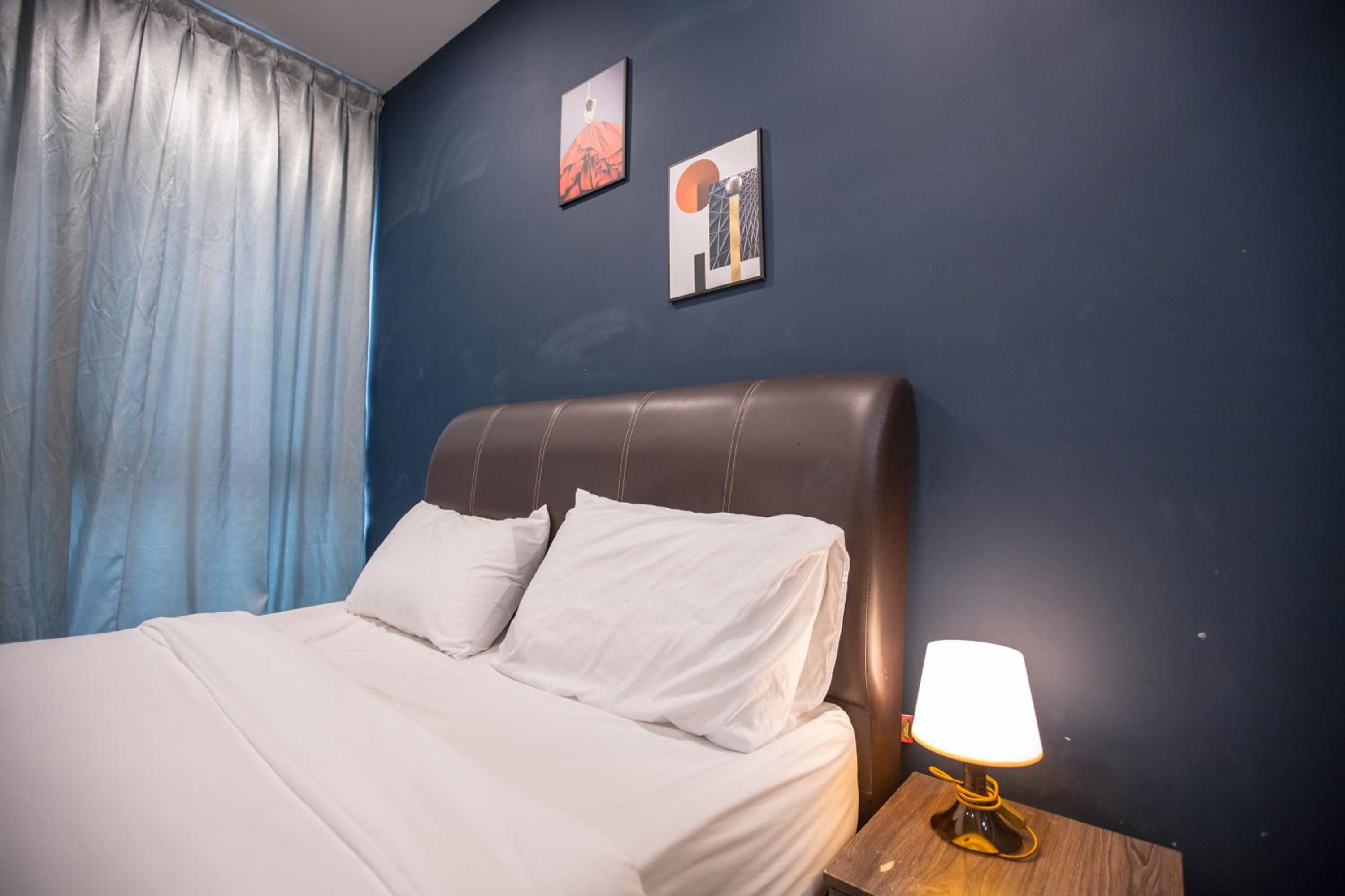 V Residence at Sunway Velocity by MY TRIP & MY STAY