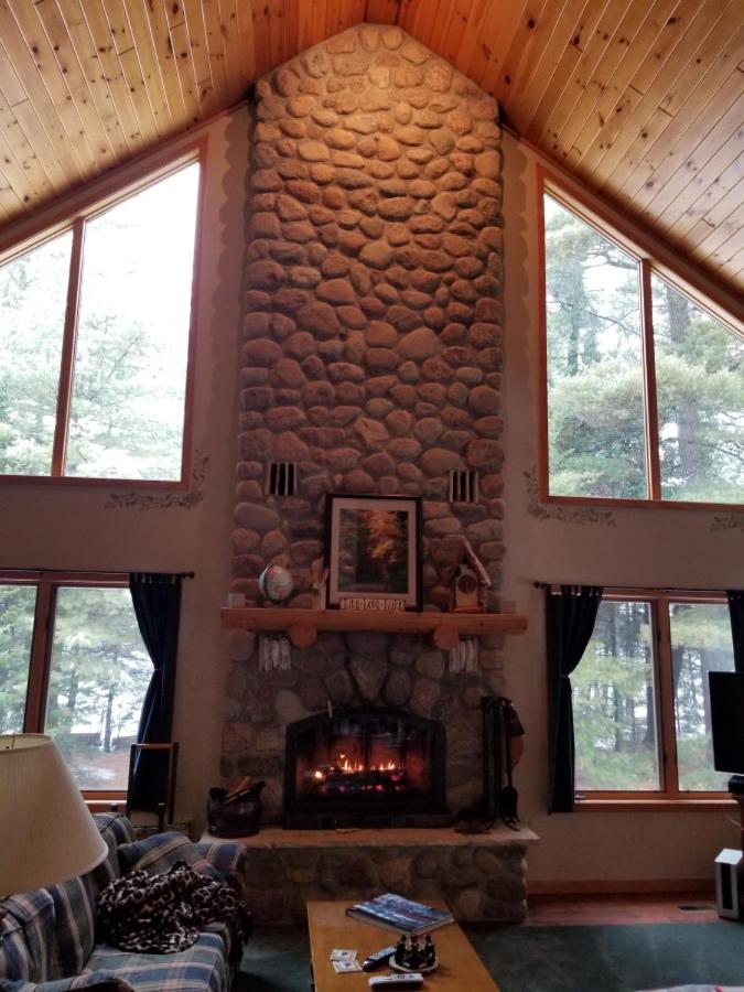 Pipers Point on Lake Julia