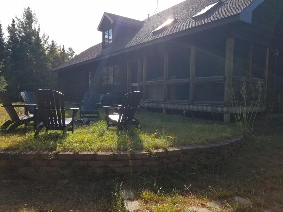 Pipers Point on Lake Julia