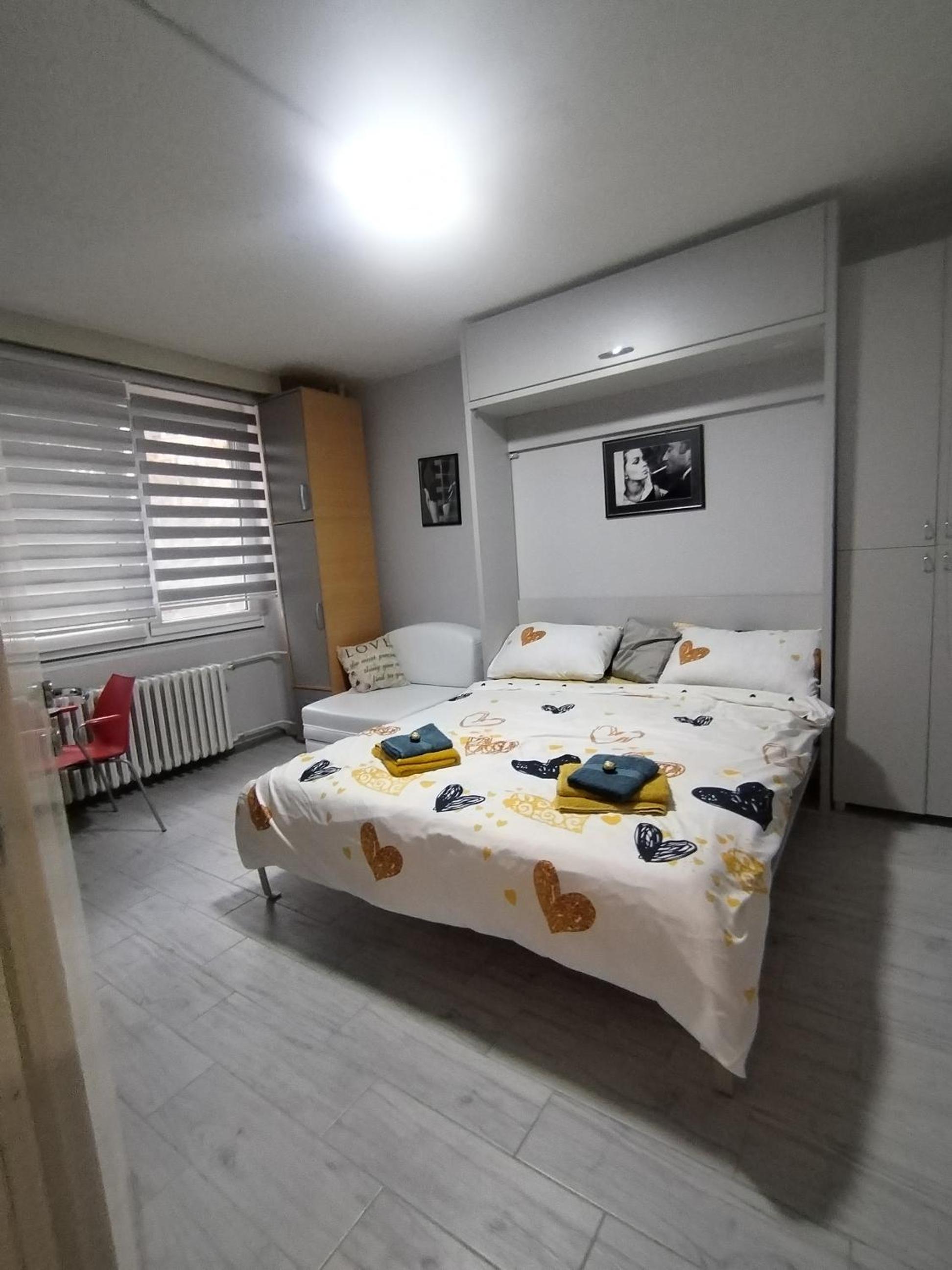 Photo 42