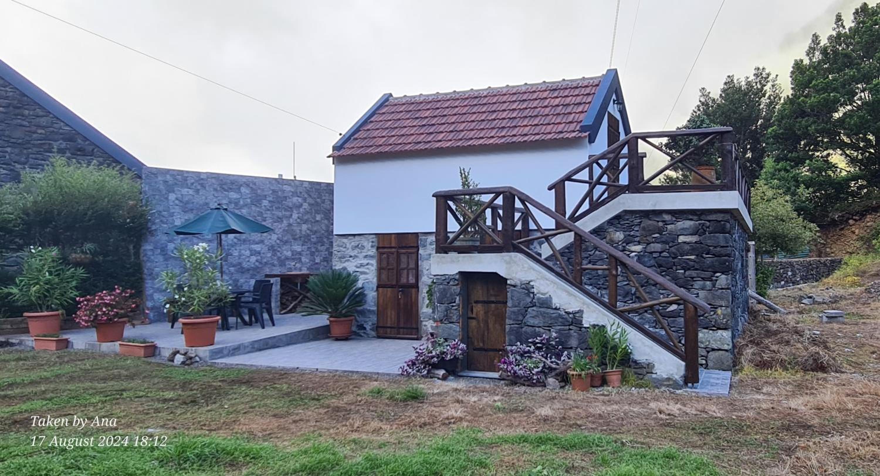 Mountain View Cottage