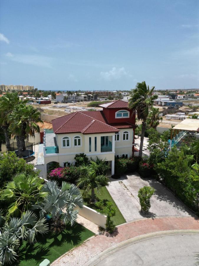 Best Large 7BR Villa with Pool