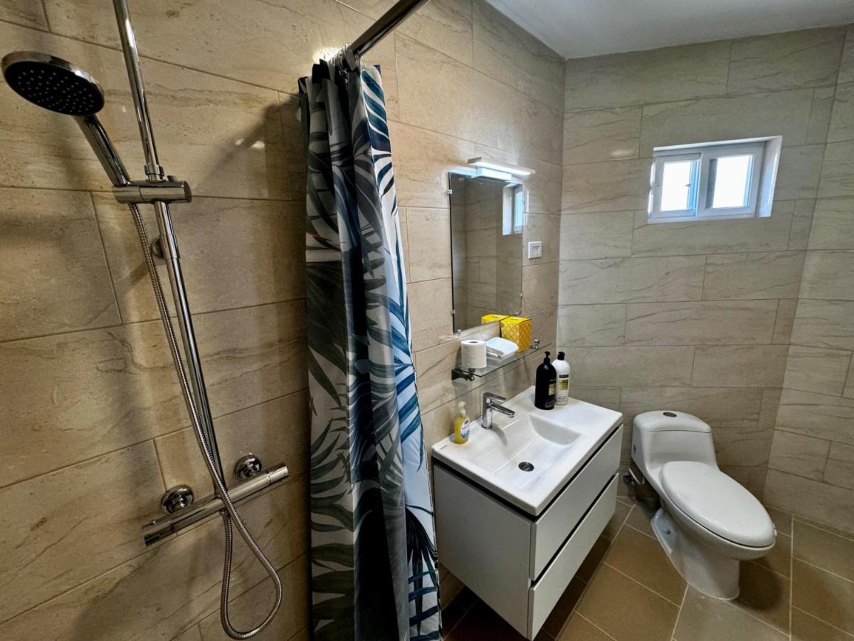 Best Large 7BR Villa with Pool