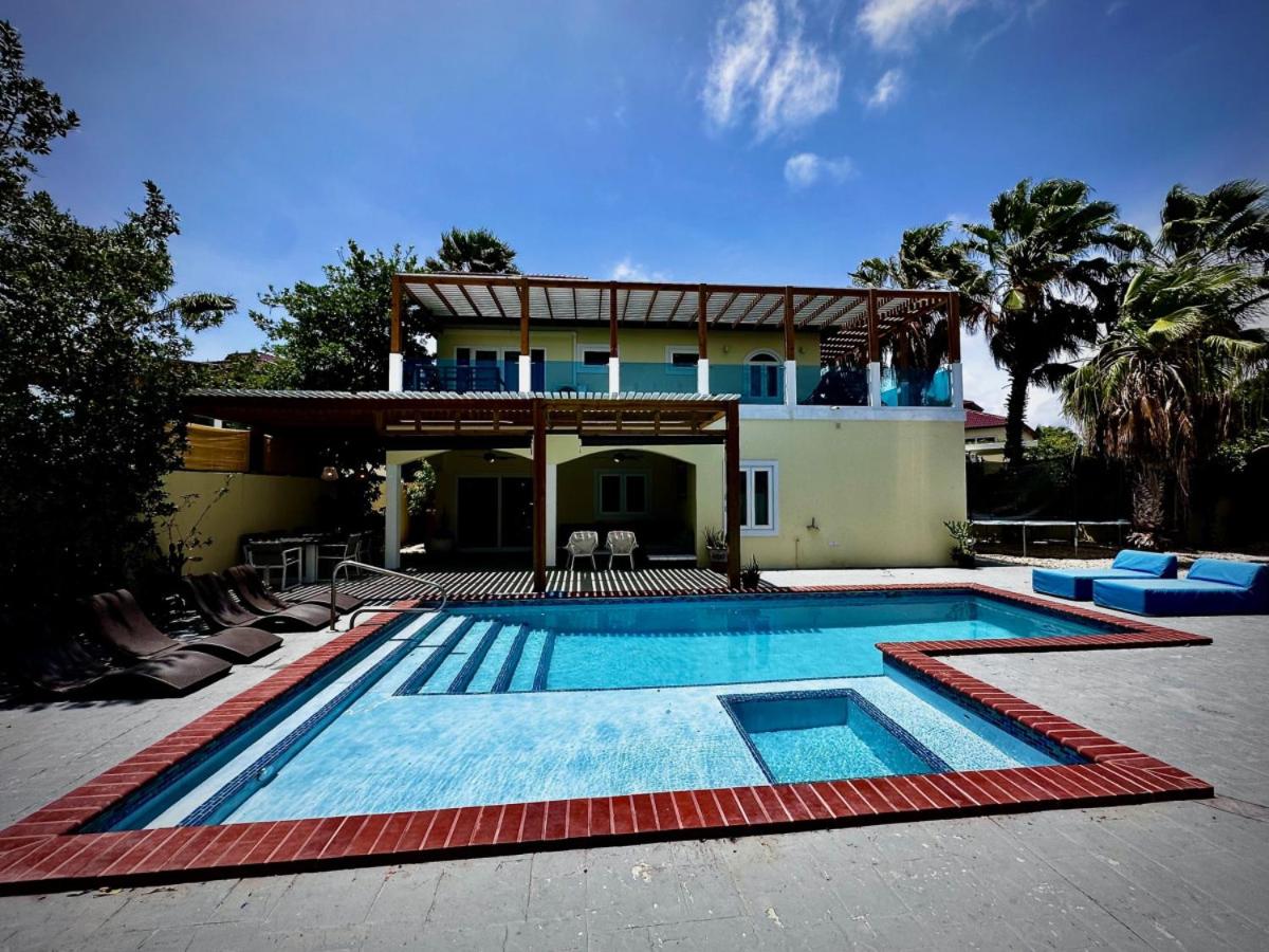 Best Large 7BR Villa with Pool
