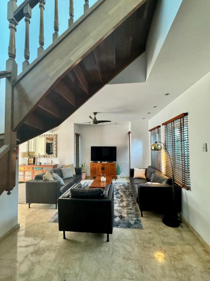 Best Large 7BR Villa with Pool