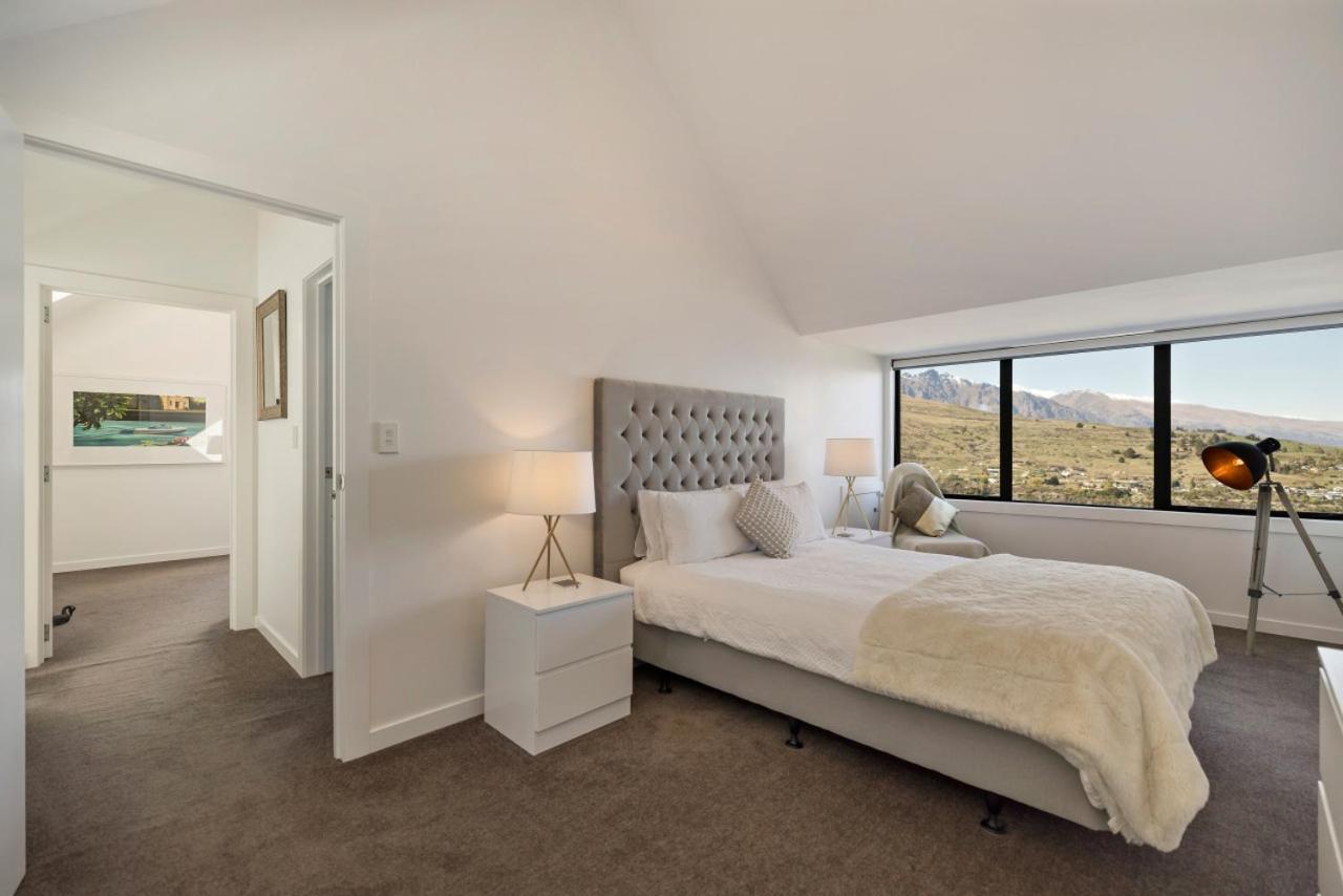 Golden Views Queenstown view 5