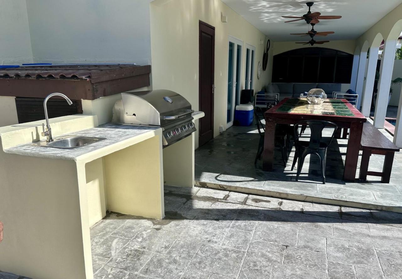 Large 6BR Villa with Private Pool TOP location