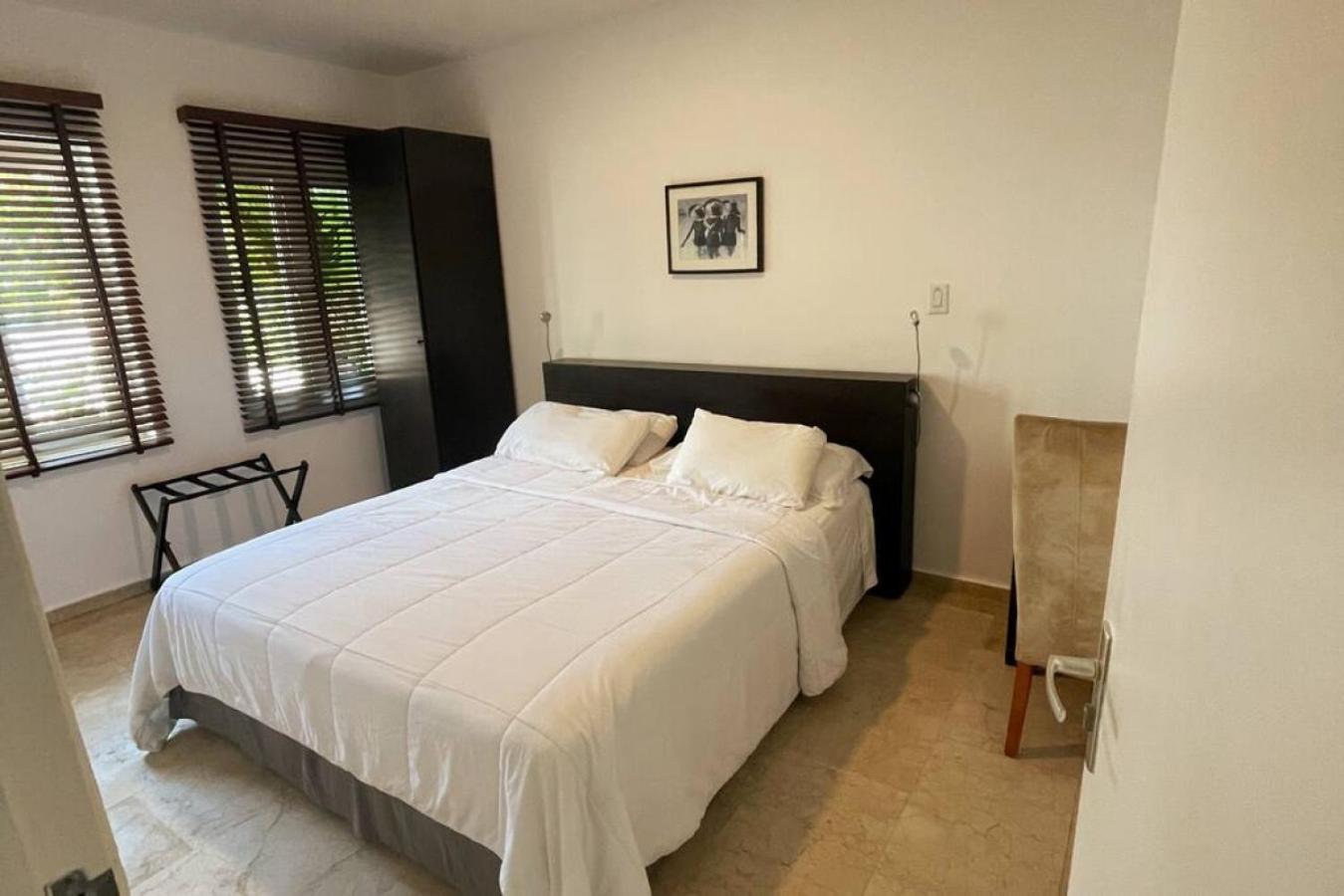 Large 6BR Villa with Private Pool TOP location
