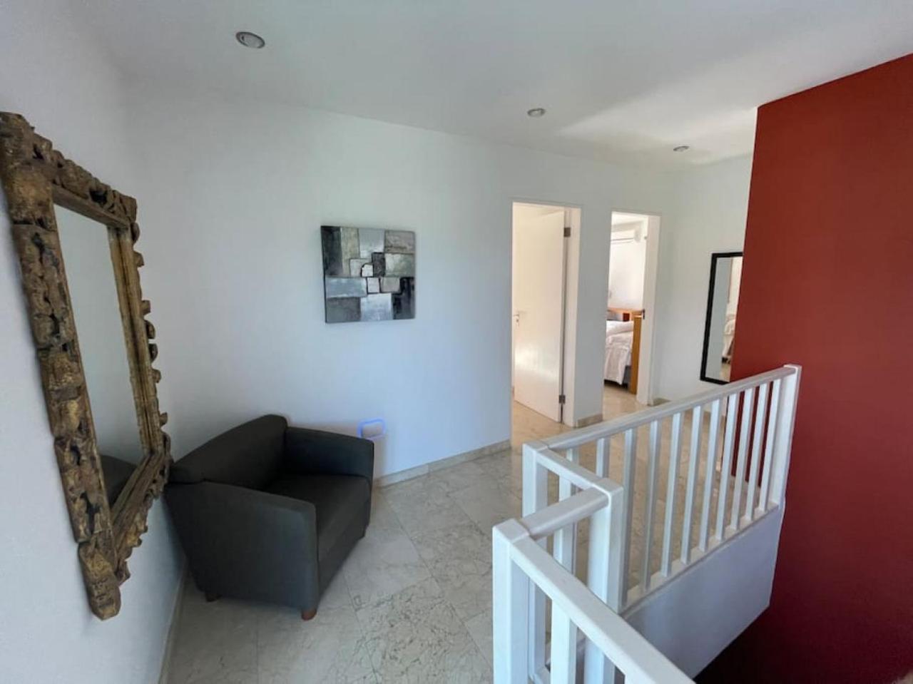 Large 6BR Villa with Private Pool TOP location