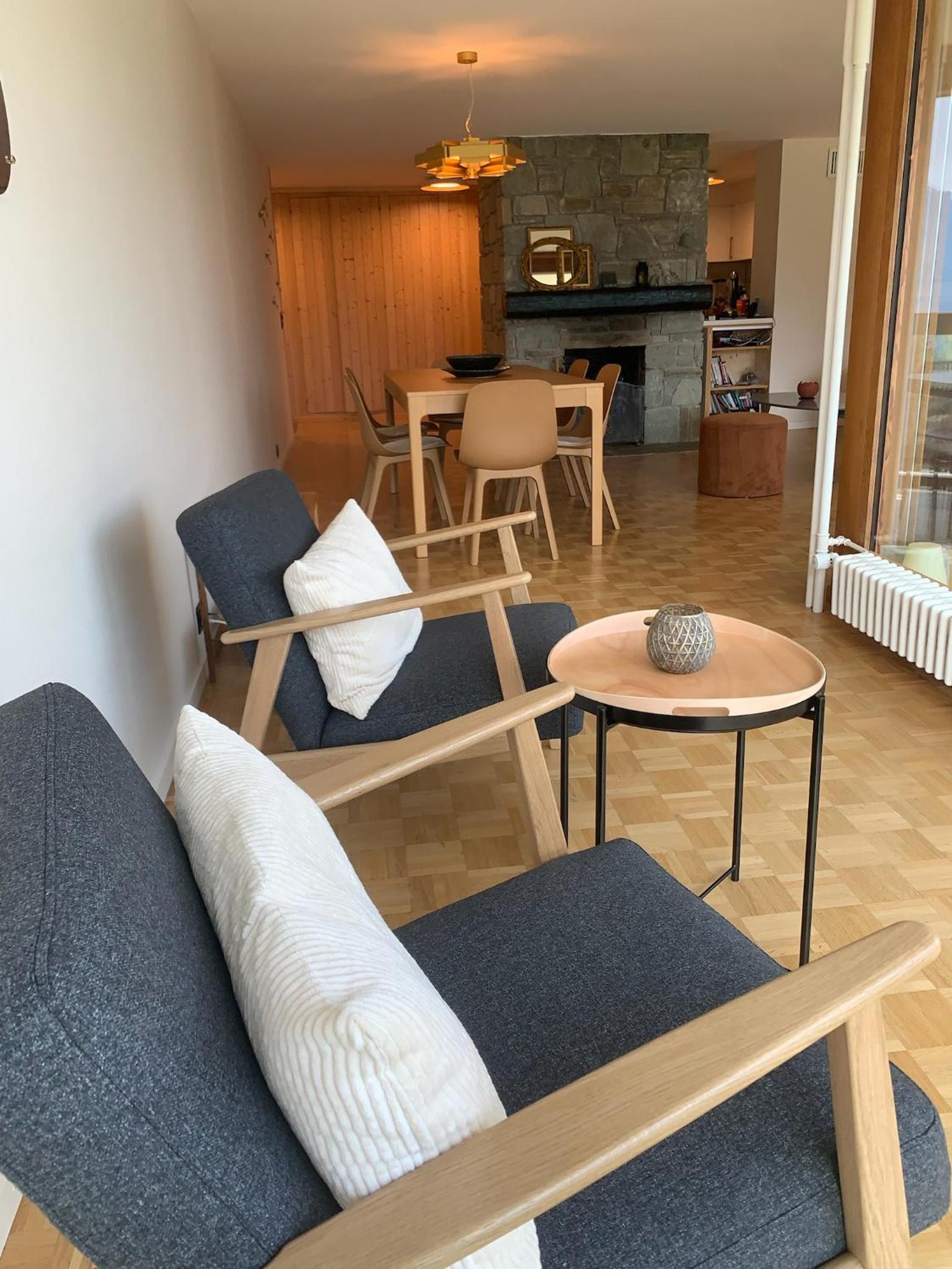 Spacieux appartement de 4,5 pièces avec vue sur les Alpes