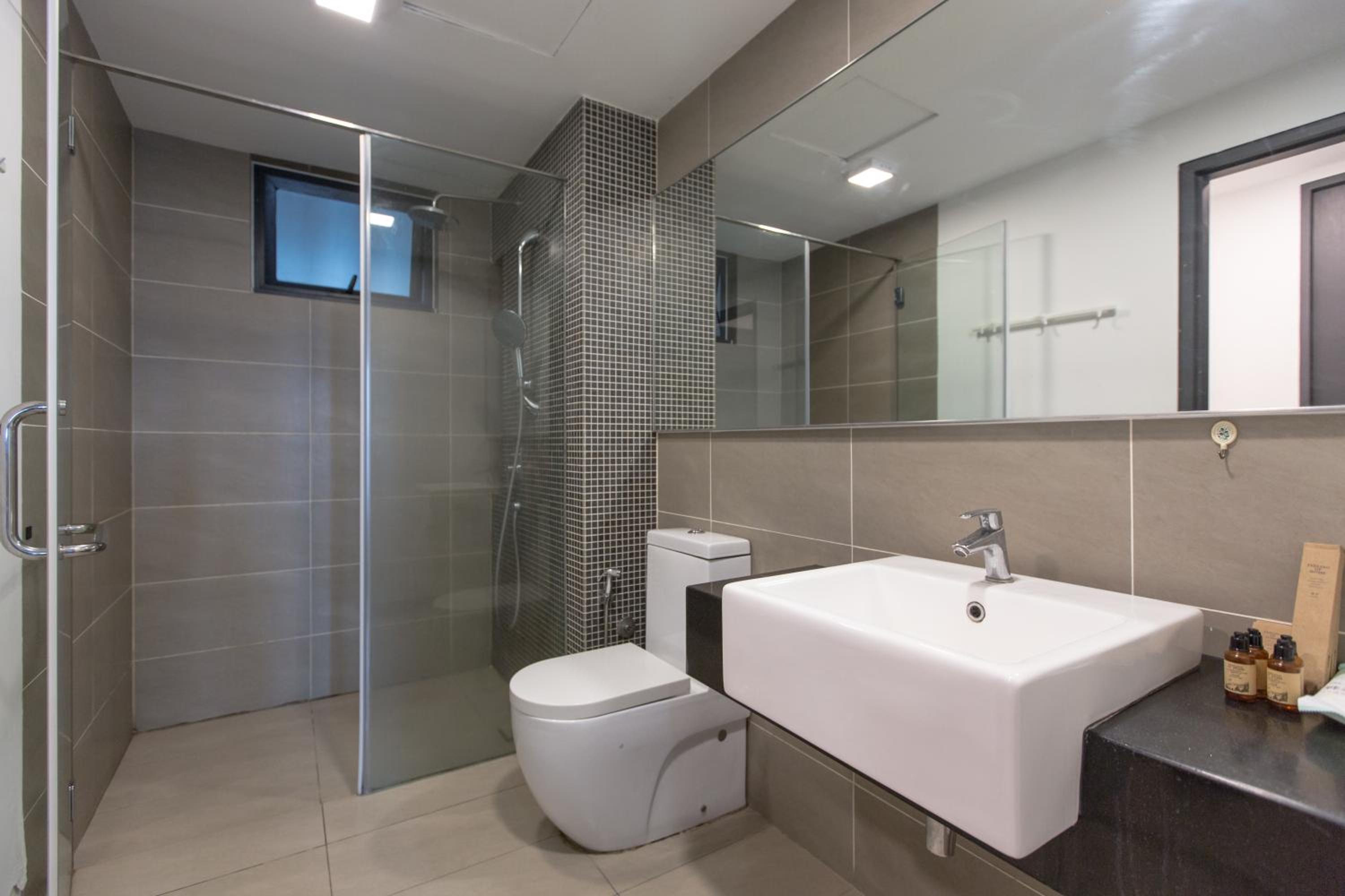V Residence at Sunway Velocity by MY TRIP & MY STAY