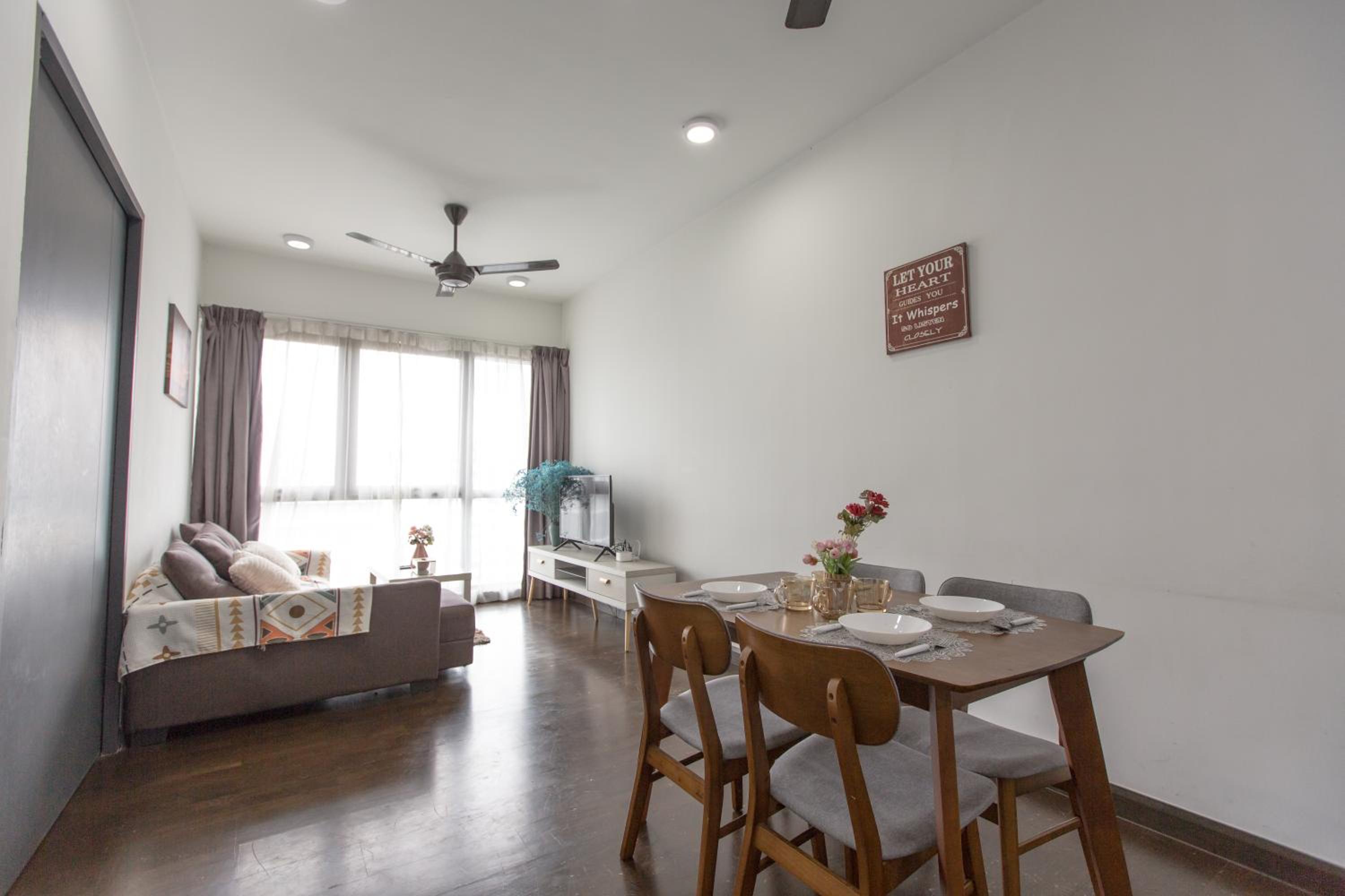 V Residence at Sunway Velocity by MY TRIP & MY STAY