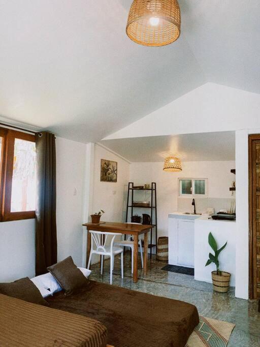 Bloom Siargao - Cozy Villa in Pacifico view 3