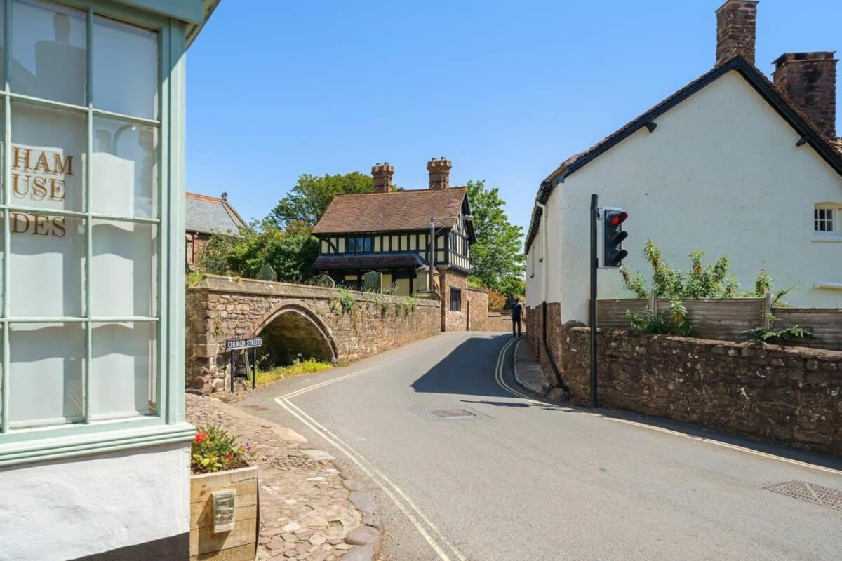 Beautiful Cottage Parking Central Dunster