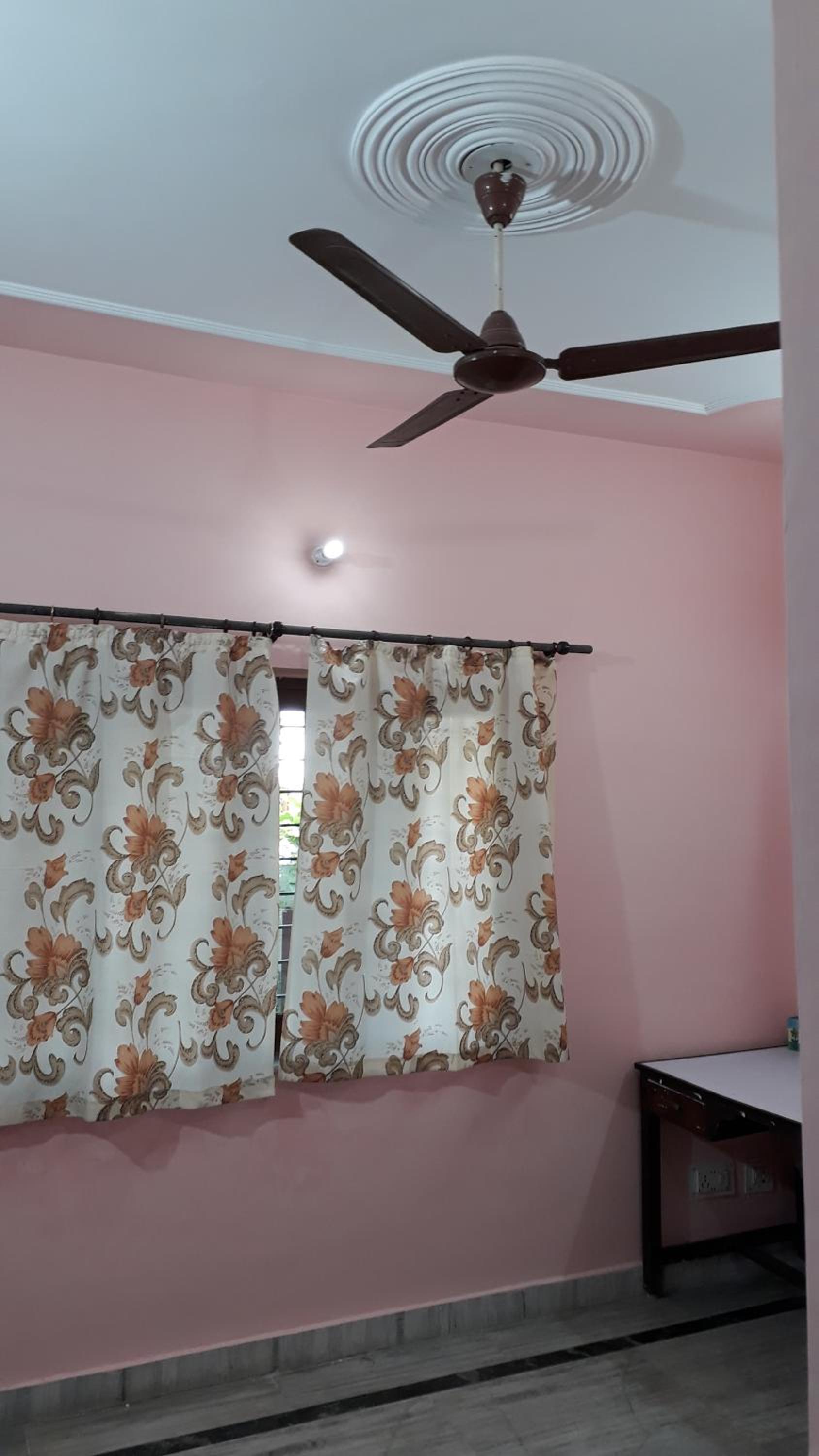 HOME OUTSIDE HOME-Baikunthasadan, Sastrinagar, Haridwar Road, Near UK Vidhansbha, Dehradun City, photo 22