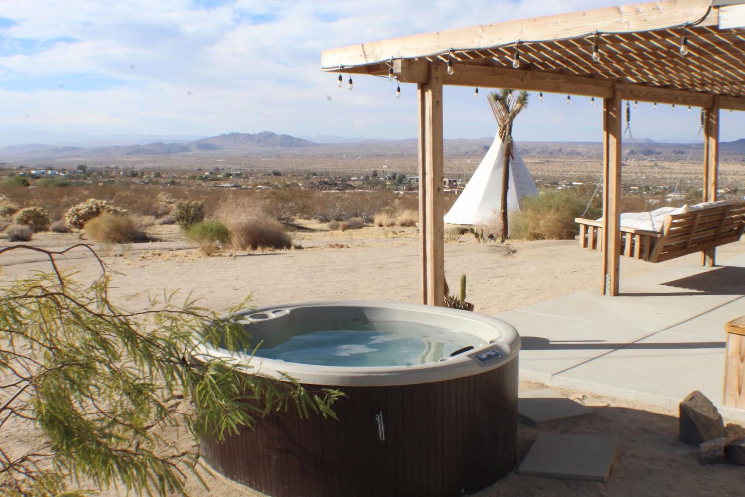 Joshua tree cabin hottub coming Oct Bobs Homestead view 2