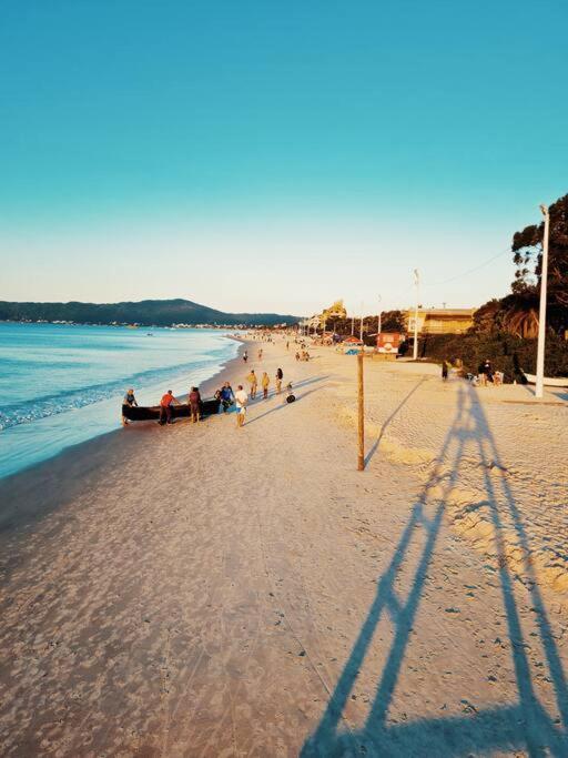 Casa em Floripa perto do mar praia Canasvieiras