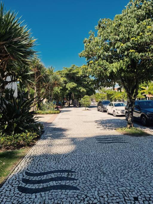 Casa em Floripa perto do mar praia Canasvieiras