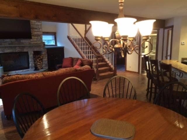 MOUNT SNOW GREENSPRING 41d view 3