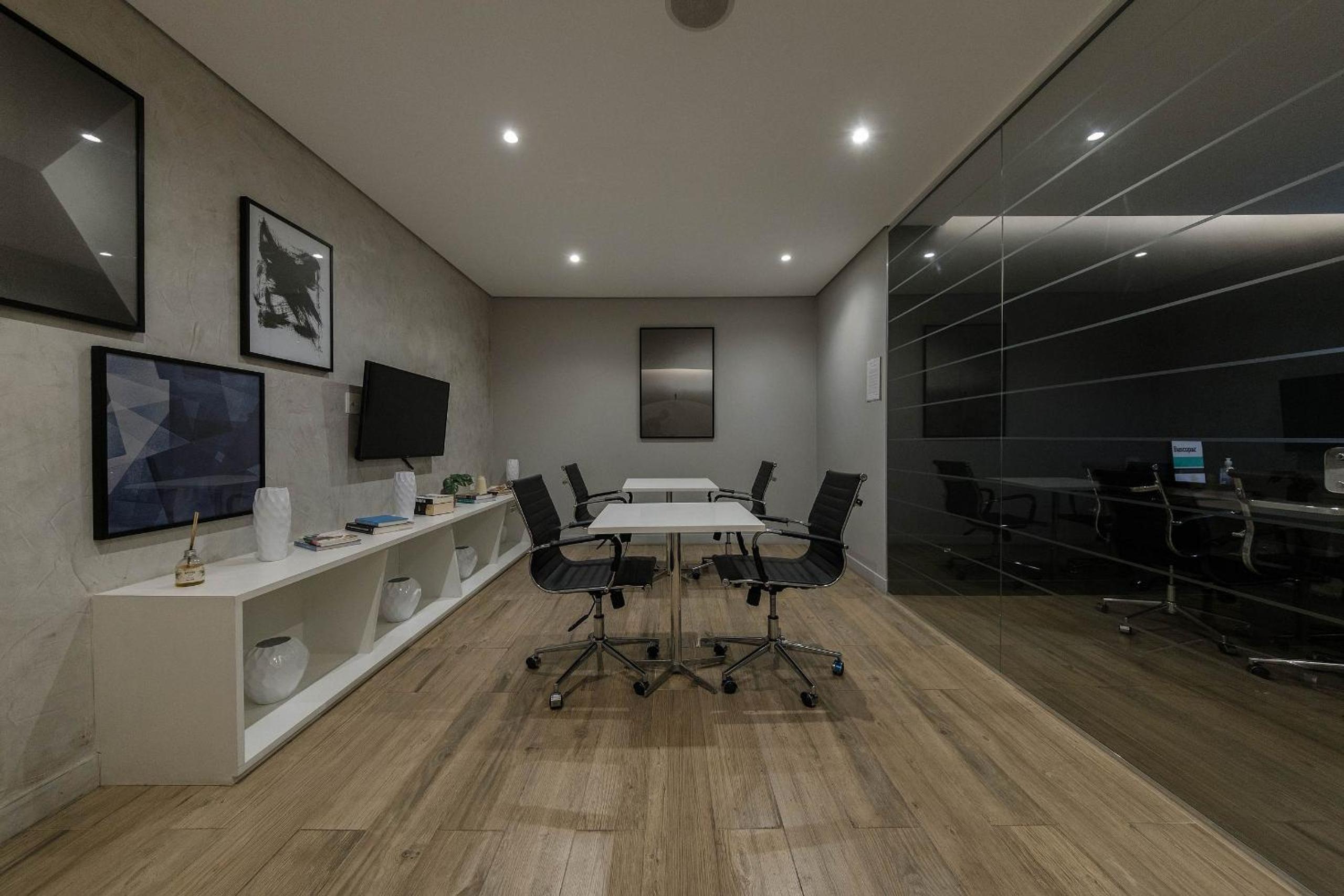 meeting & event spaces