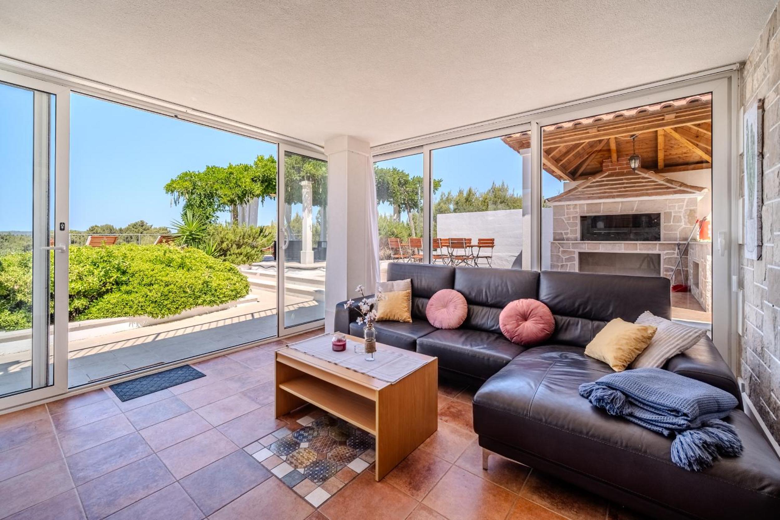 Villa Julia with heated pool and hot tub, ideal for large groups view 3