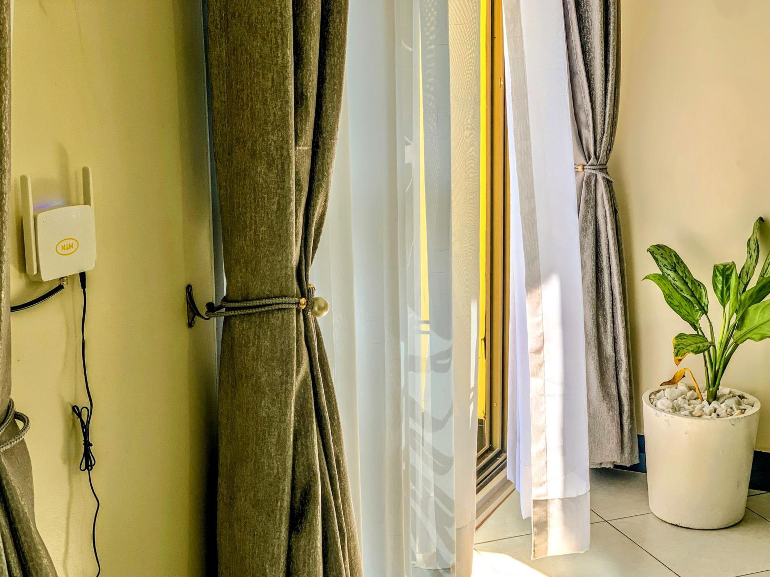 AD Haven Apartment, Zzana Kampala view 5