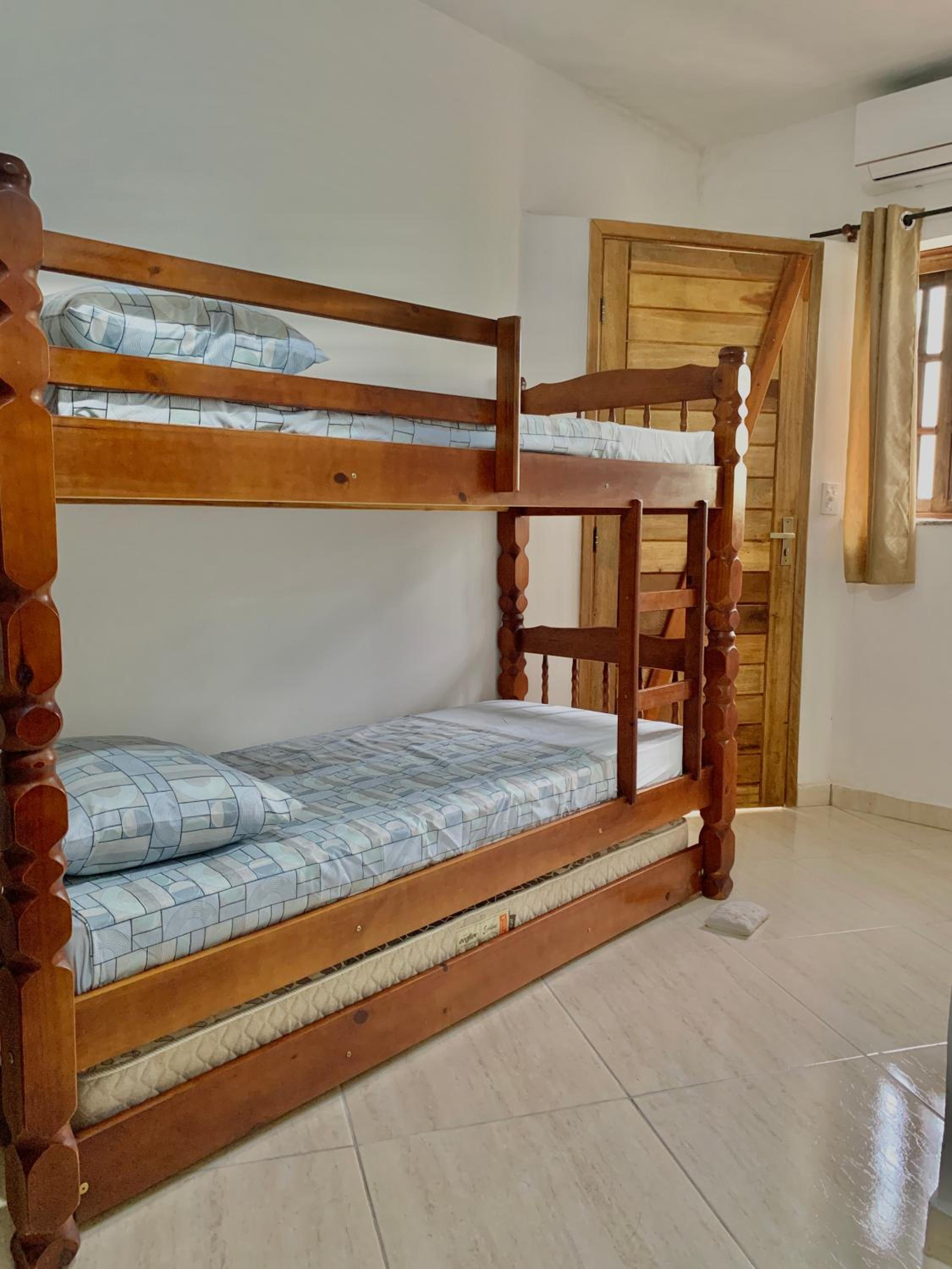 Casa Sol Ubatuba - Suítes no Centro de Ubatuba