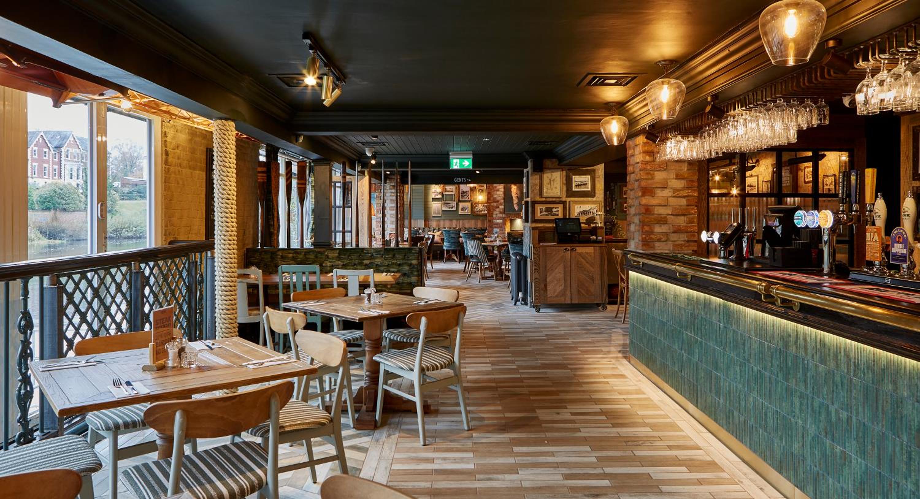 The Boathouse Inn & Riverside Rooms