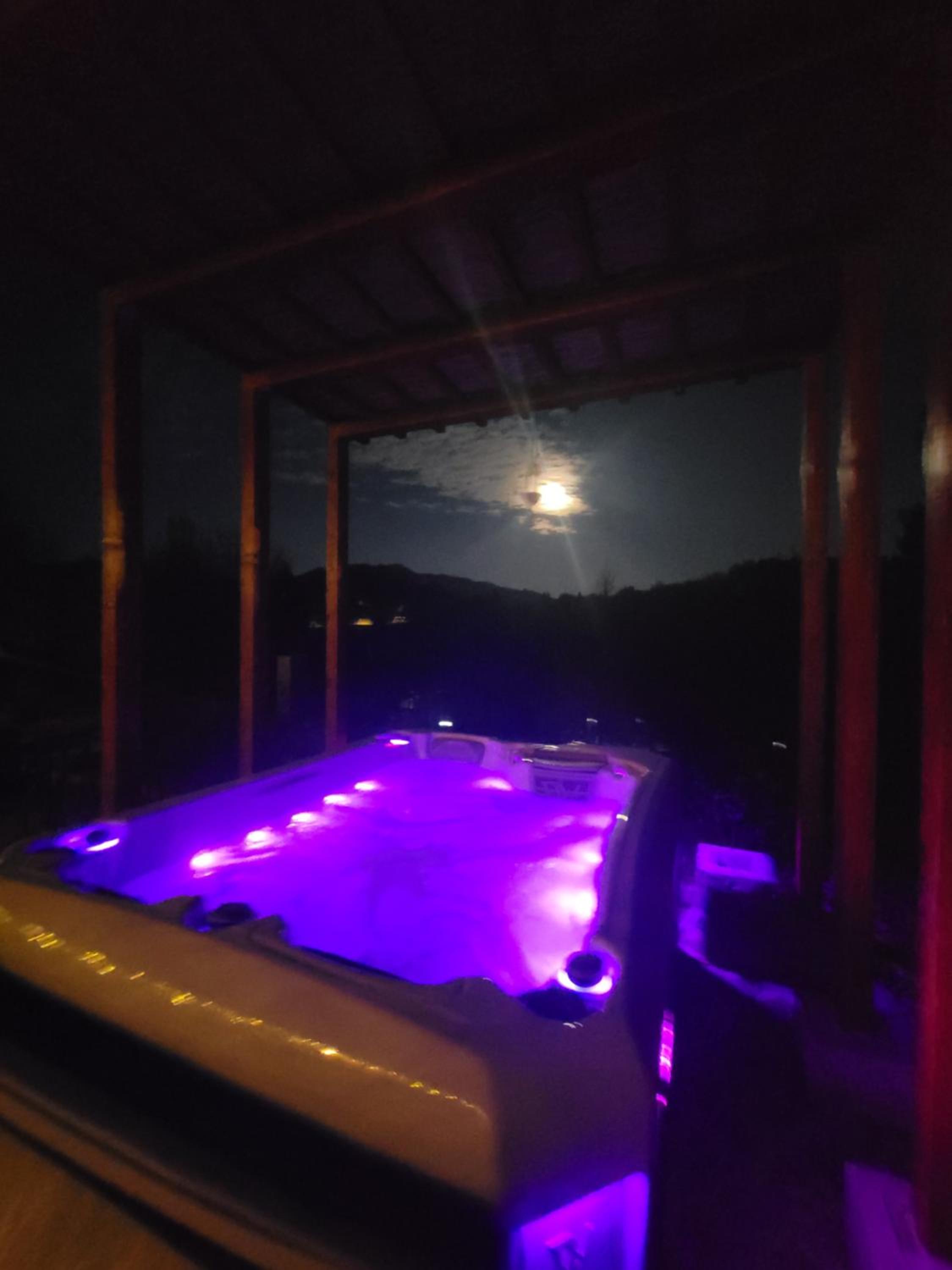 Chalet -VV view 3