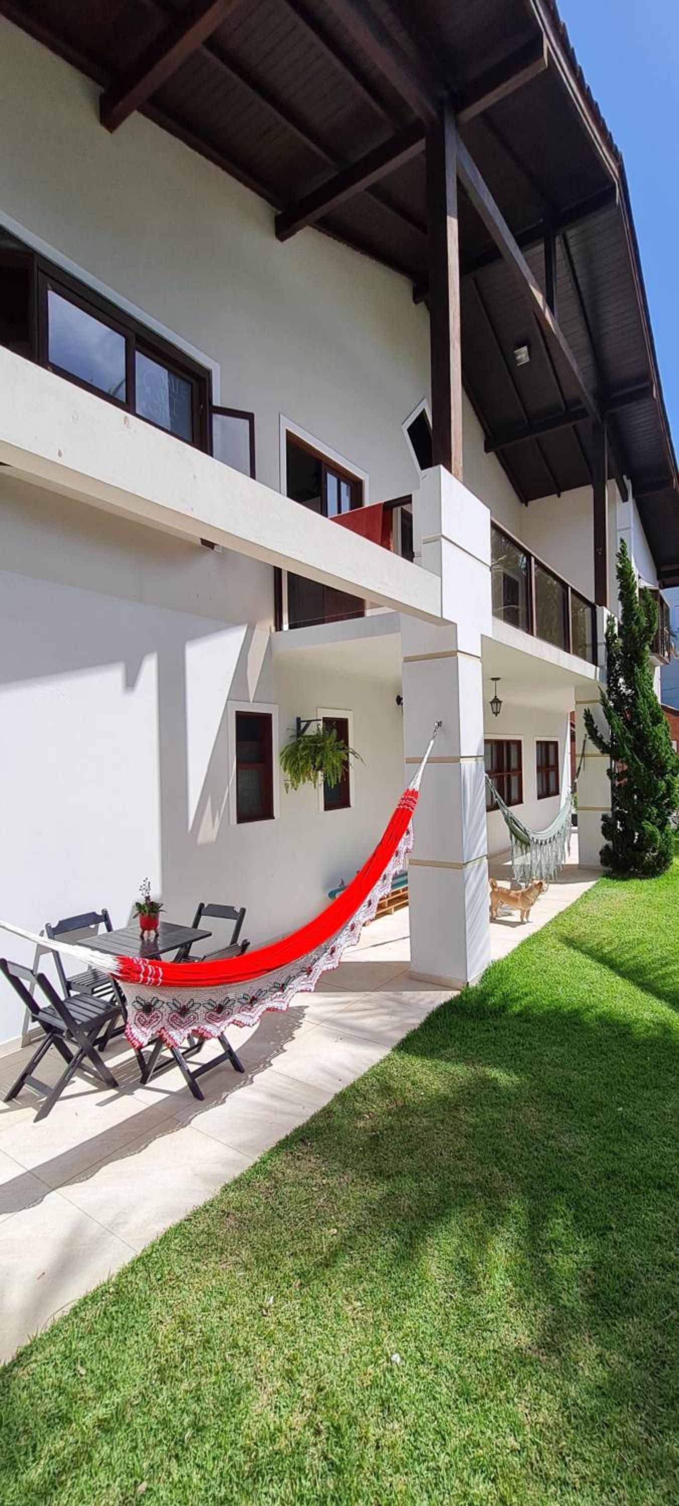 Casa em Floripa perto do mar praia Canasvieiras