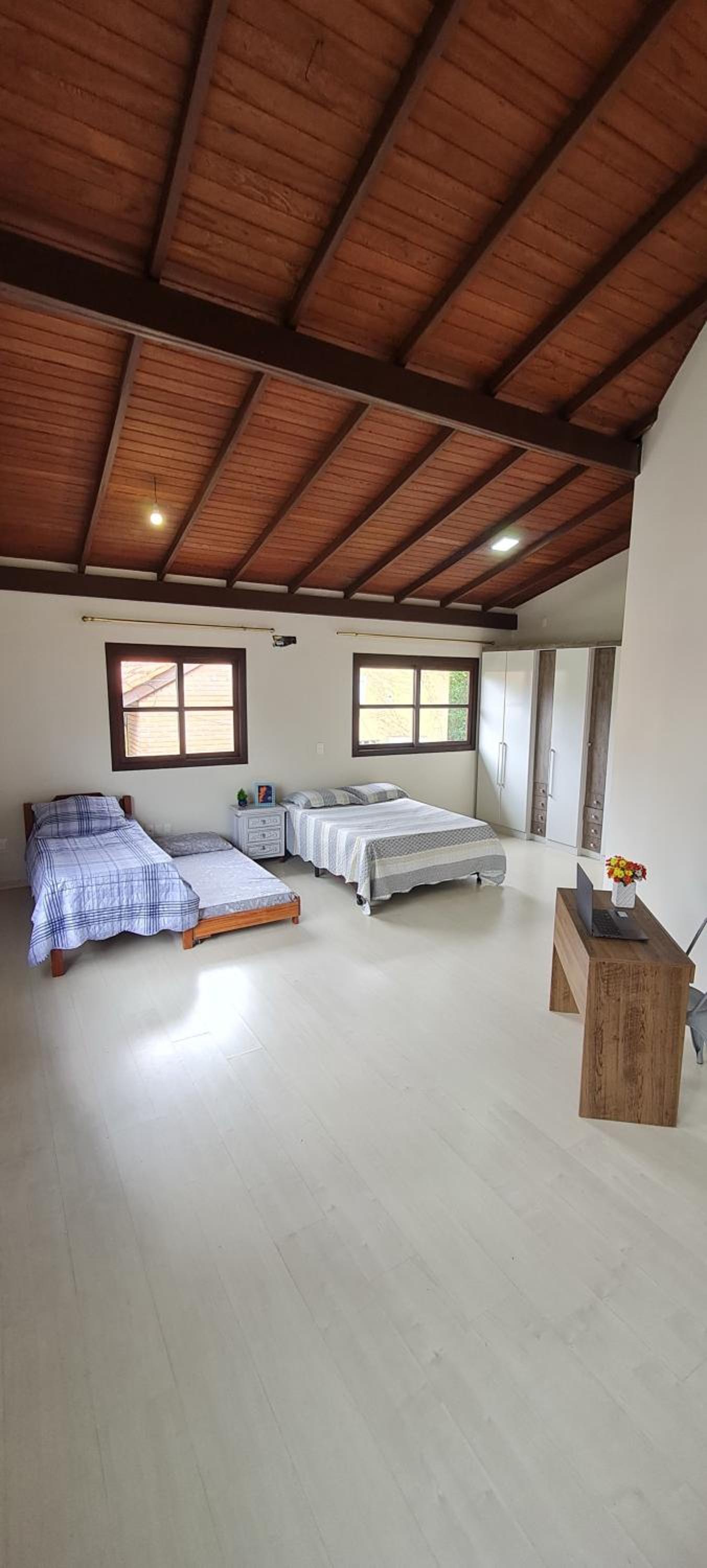 Casa em Floripa perto do mar praia Canasvieiras